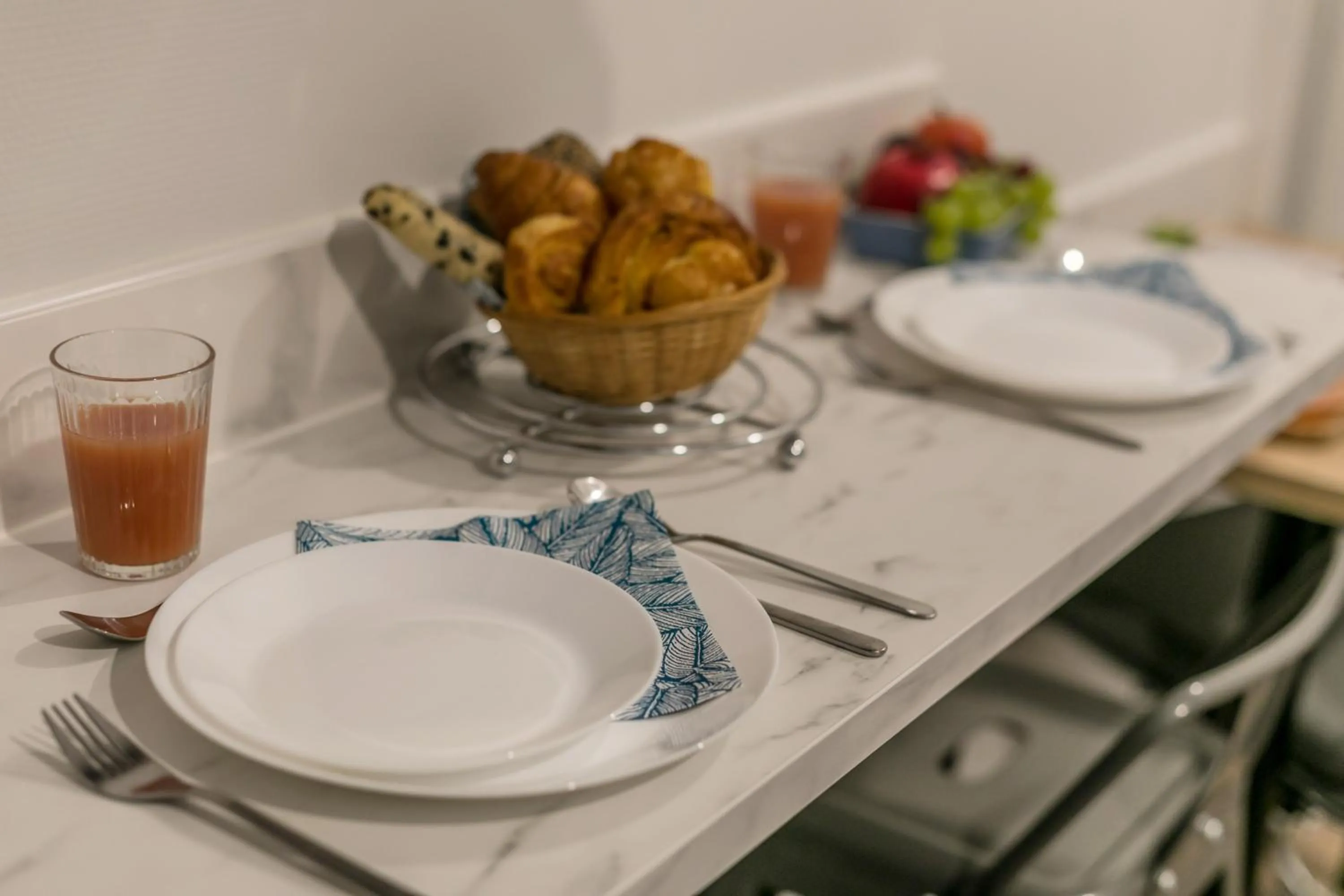 Dining area in WS Louvre - Richelieu