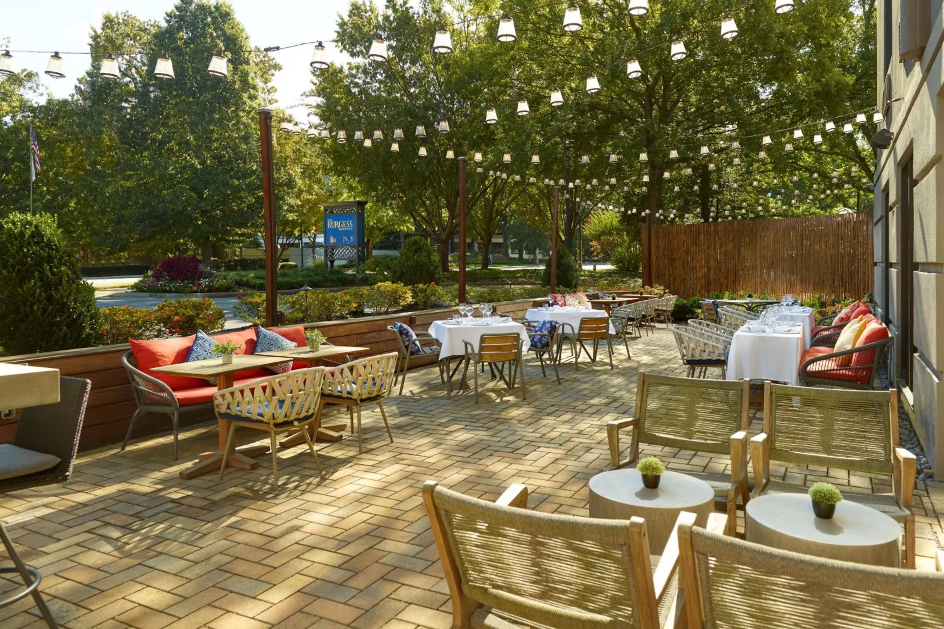 Restaurant/places to eat in The Burgess Hotel, Atlanta, a Tribute Portfolio Hotel