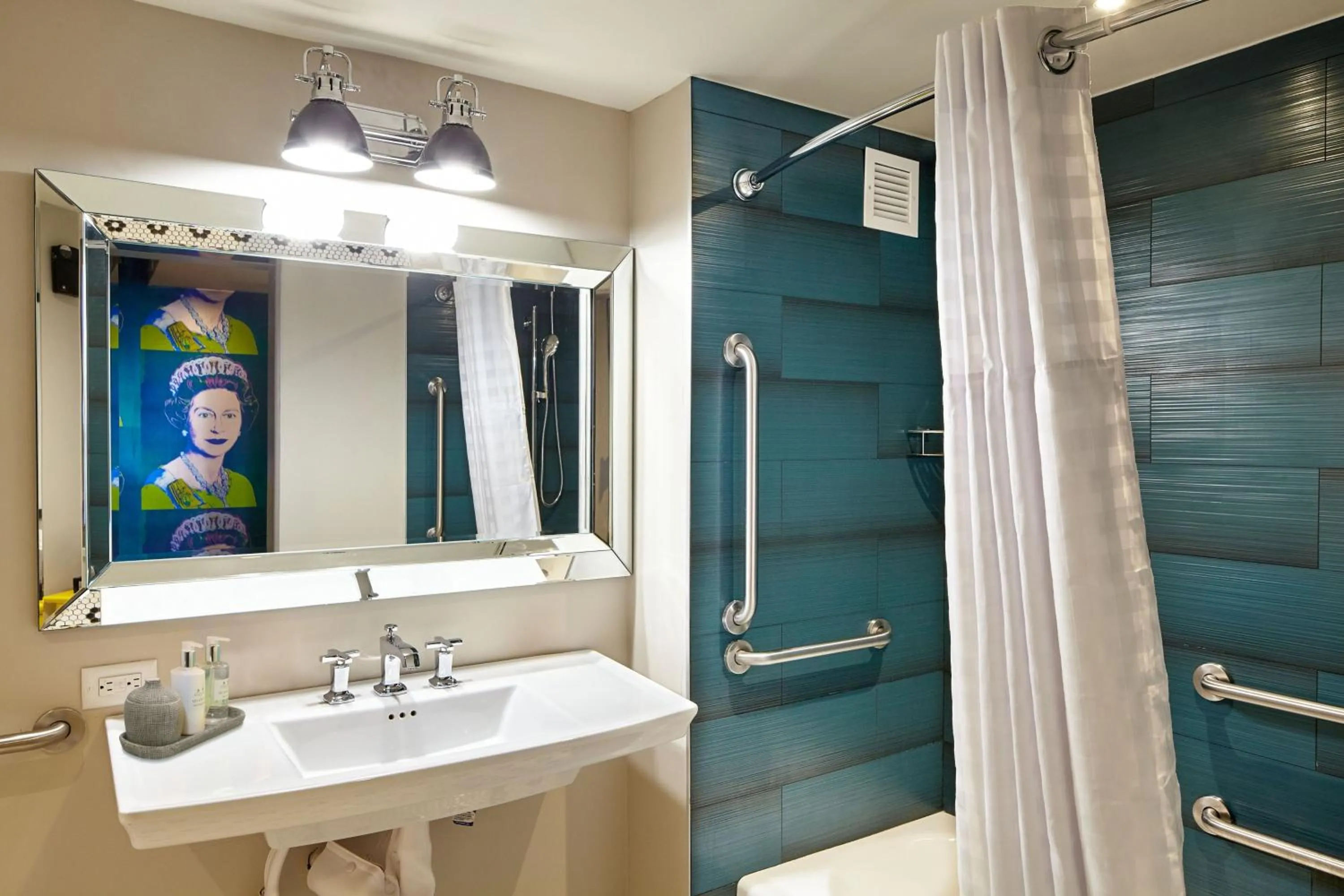 Bathroom in The Burgess Hotel, Atlanta, a Tribute Portfolio Hotel