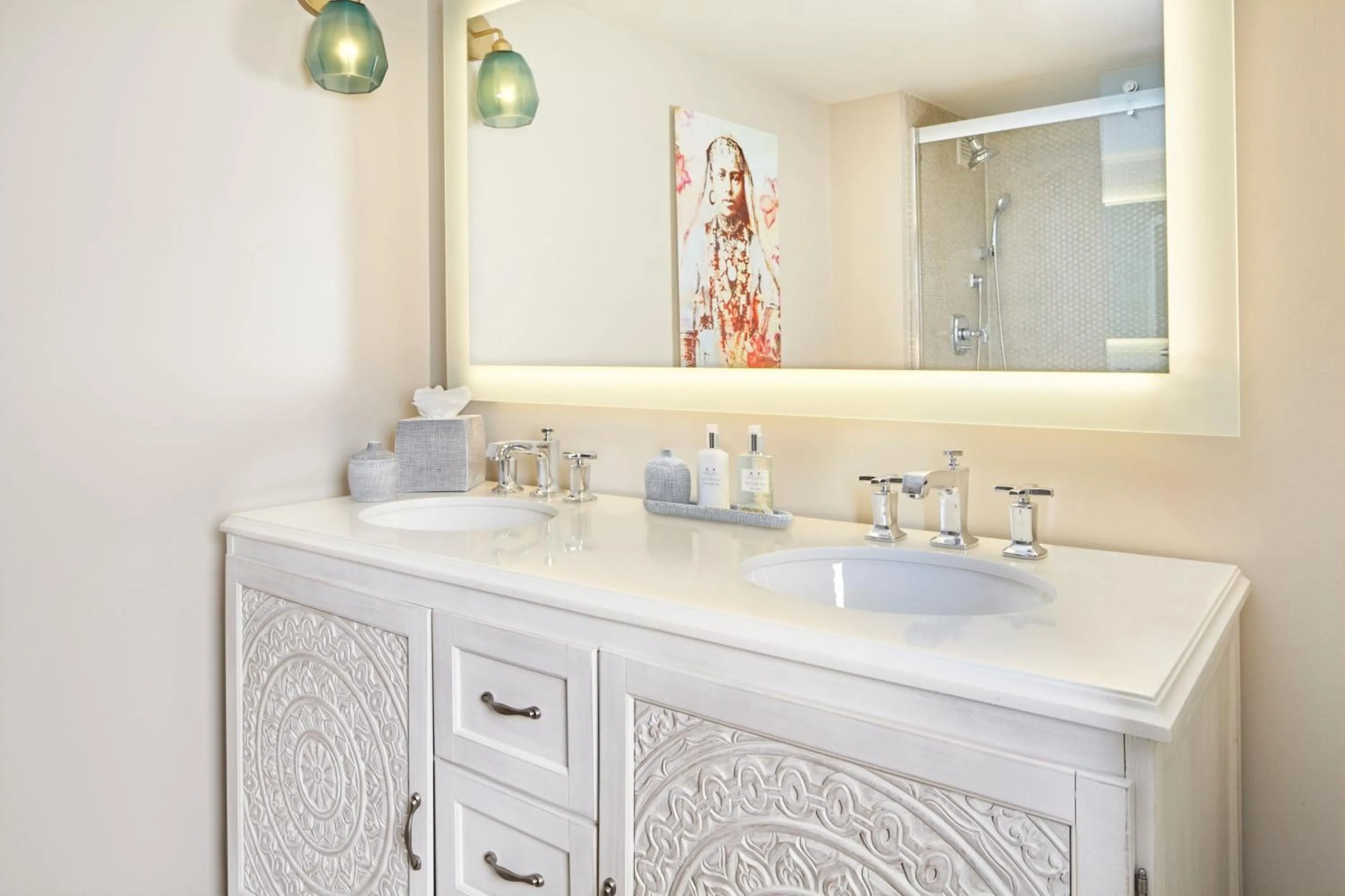 Photo of the whole room in The Burgess Hotel, Atlanta, a Tribute Portfolio Hotel