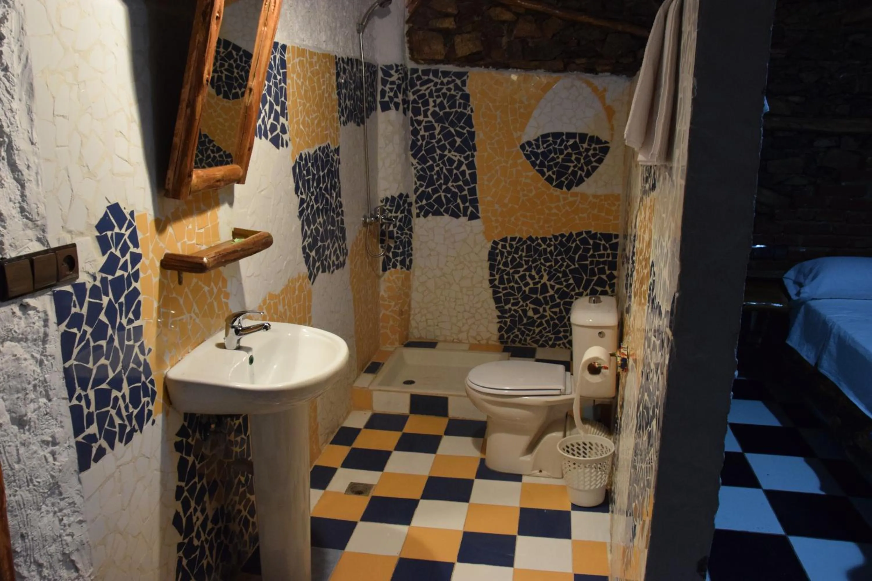 Bathroom in Hotel Leonor