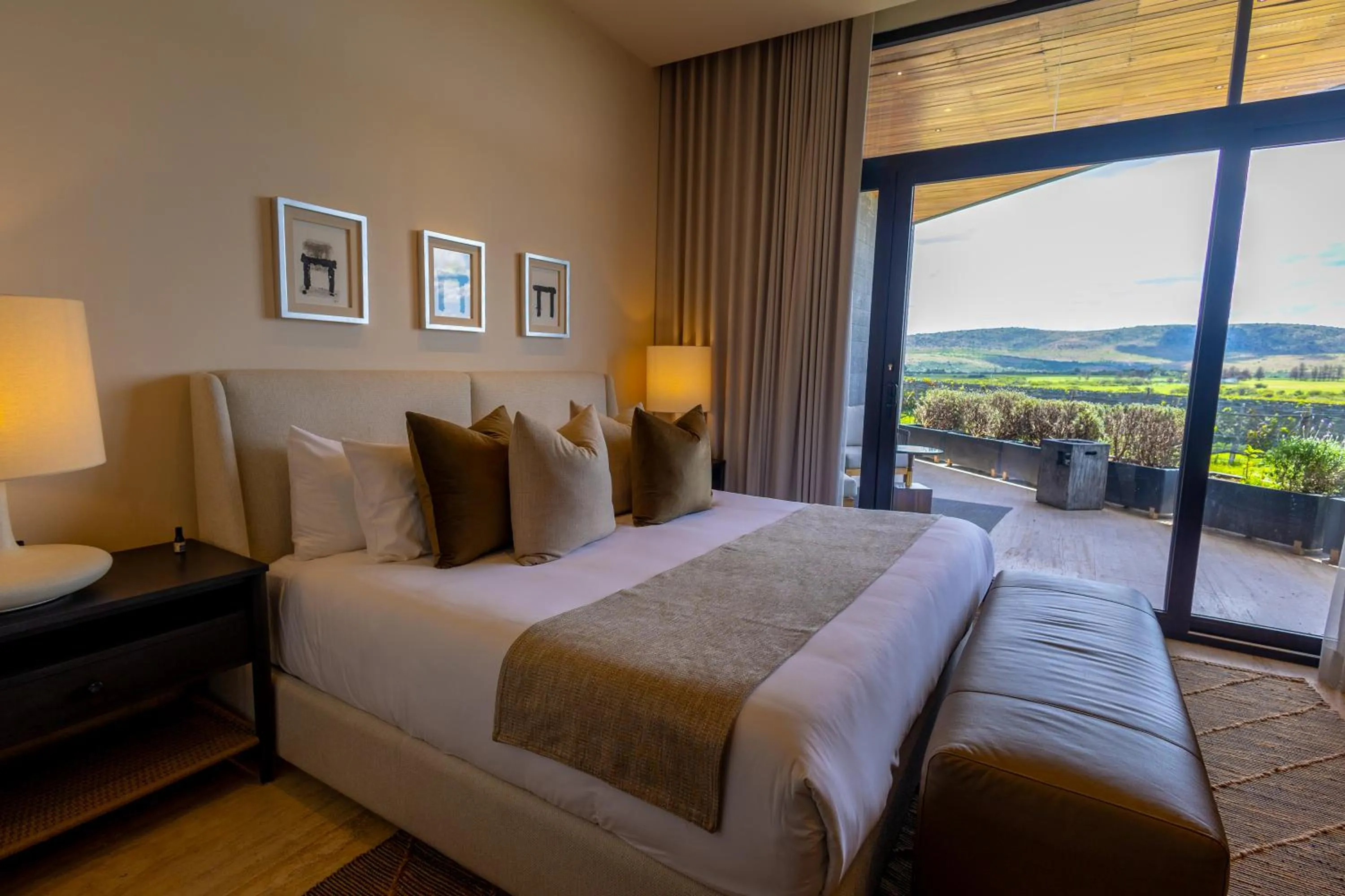 Bed in Casa Raíces Hotel Luxury & Viñedo