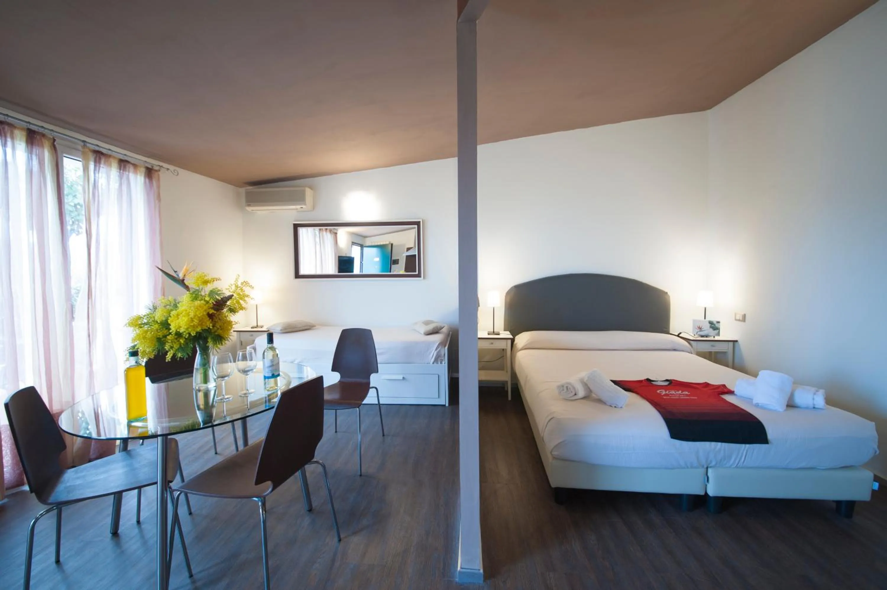 Photo of the whole room, Bed in Villa Giada Resort