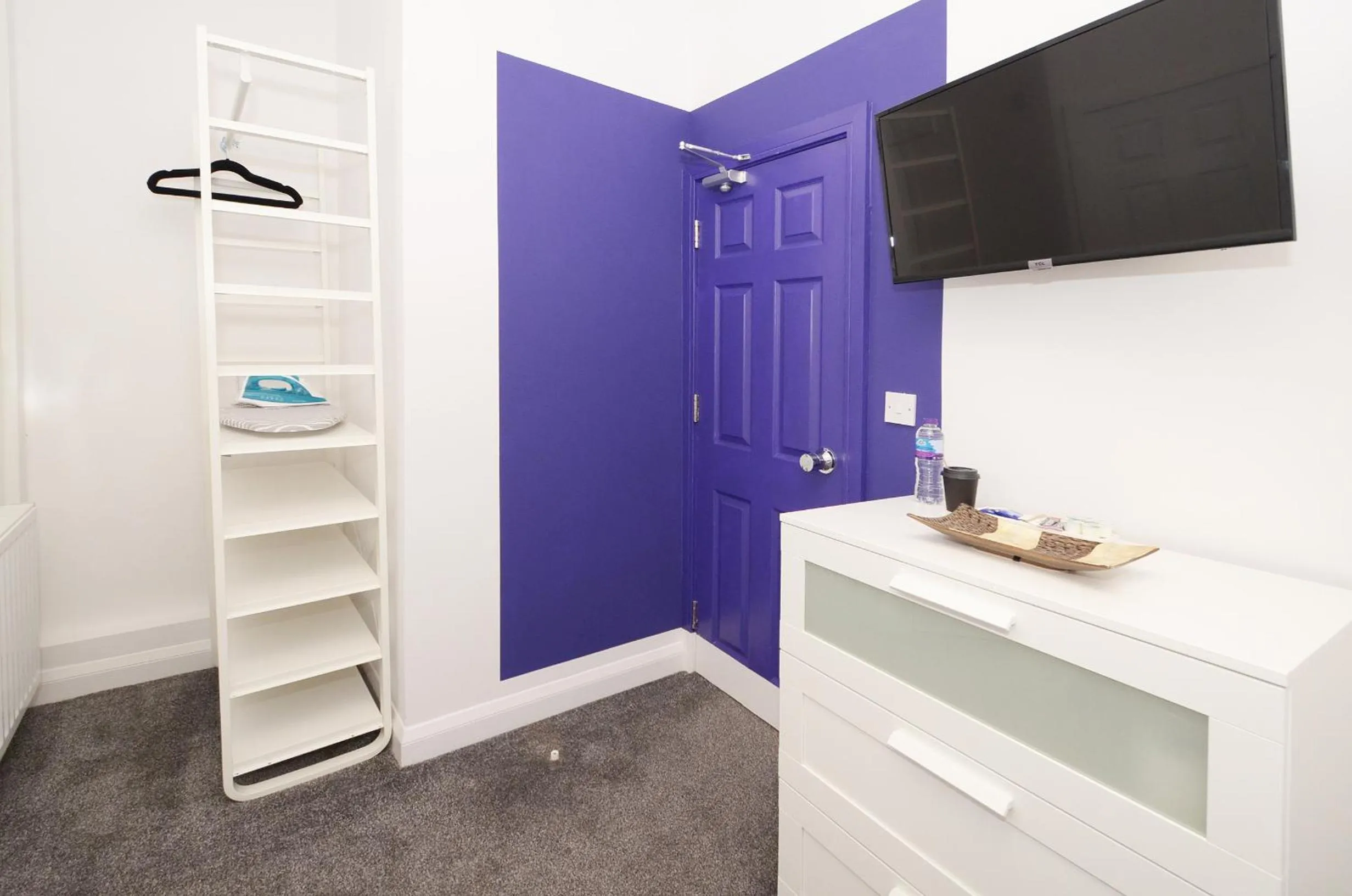 Bedroom in Townhouse PLUS @ 301 West Street Crewe