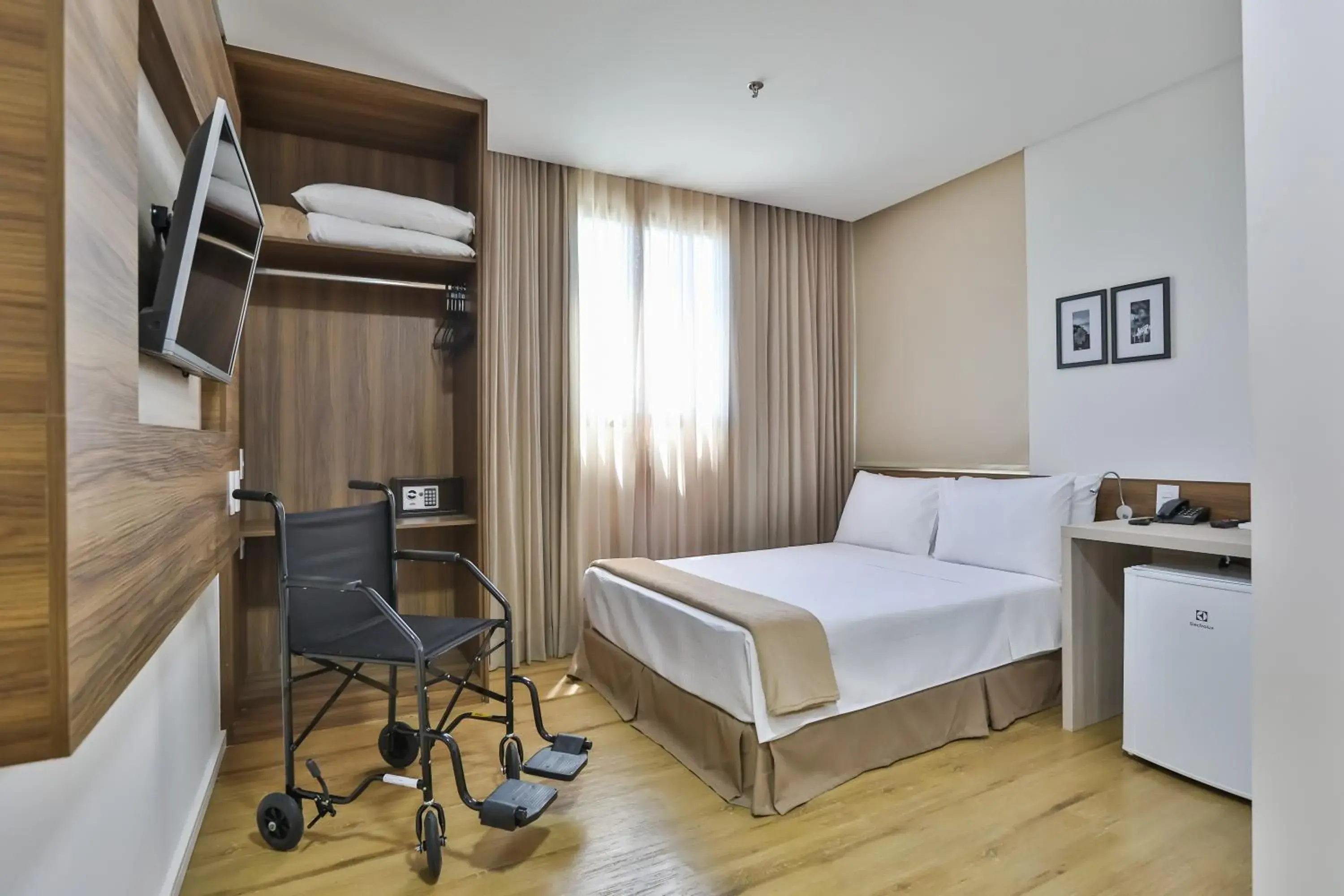 Double Room - single occupancy - Disability Access in Nobile Inn Meridional Cariacica Double Room - single occupancy - Disability Access in Nobile Inn Meridional Cariacica