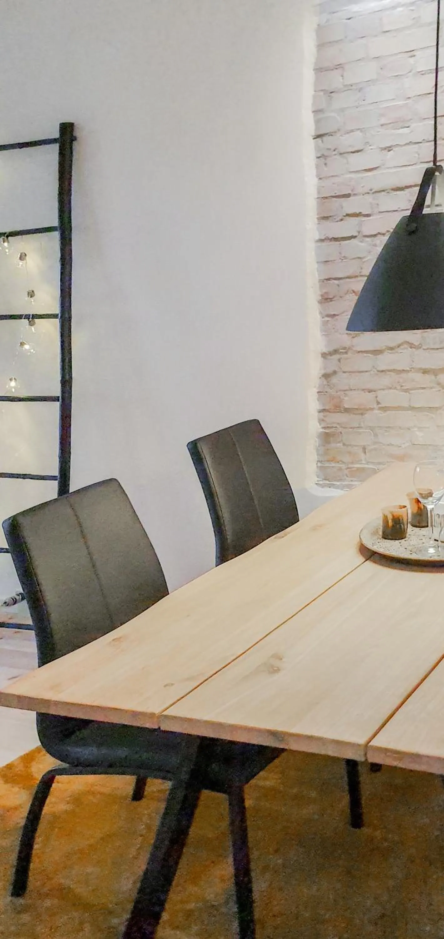 Dining area in Harbour View