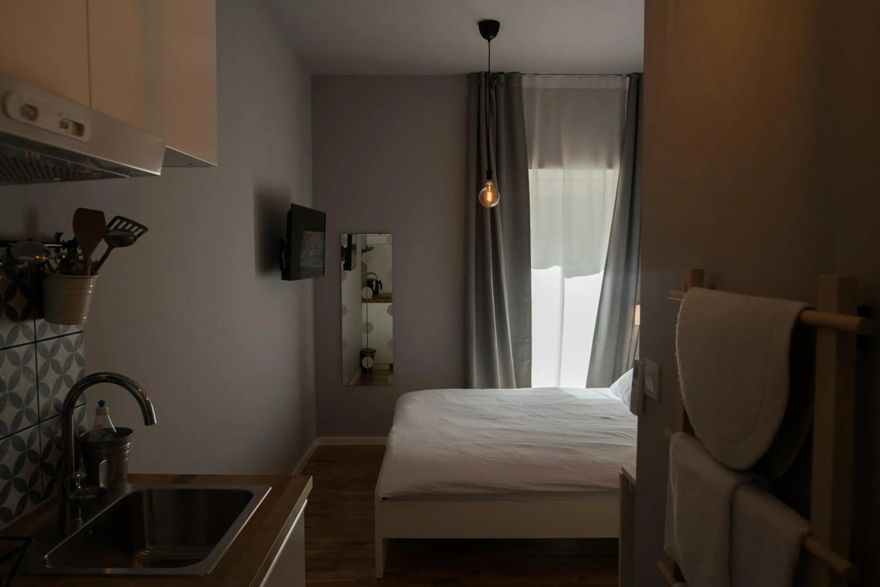 Bed in SMILE&LOVE REPUBLIC ZAGREB CENTER