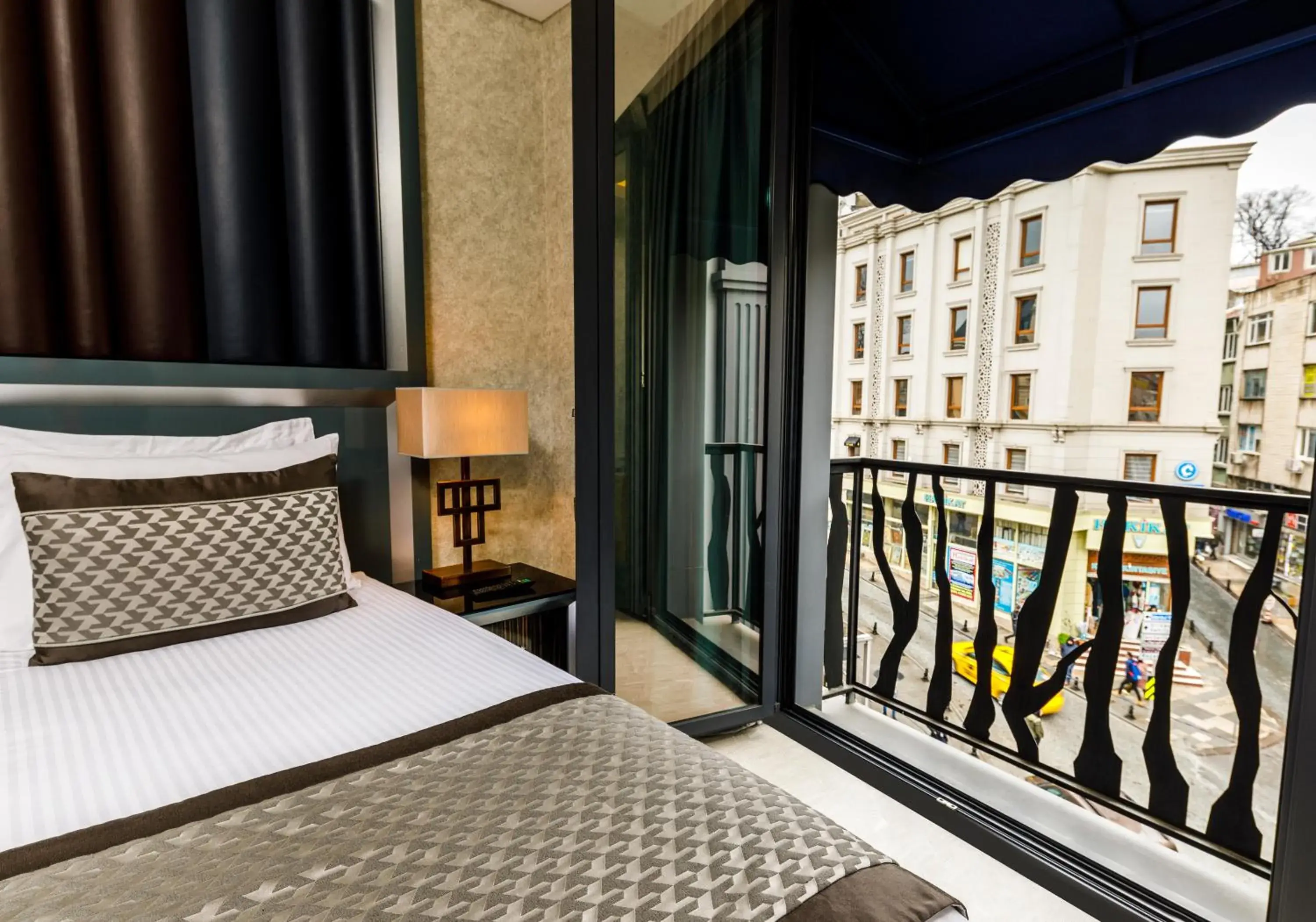 Bedroom, Bed in Euro Design Hotel Bedroom, Bed in Euro Design Hotel