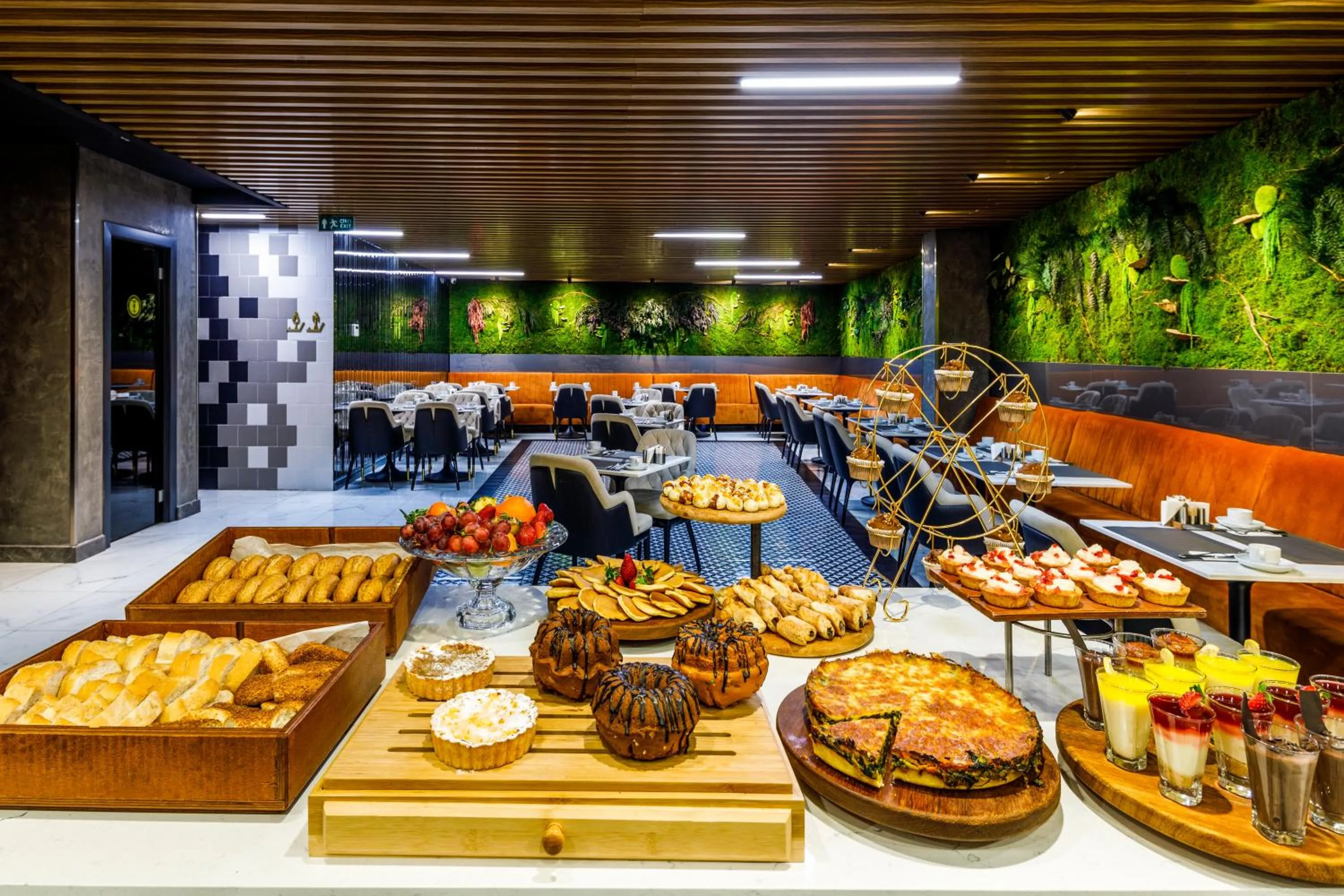 Buffet breakfast in Euro Design Hotel