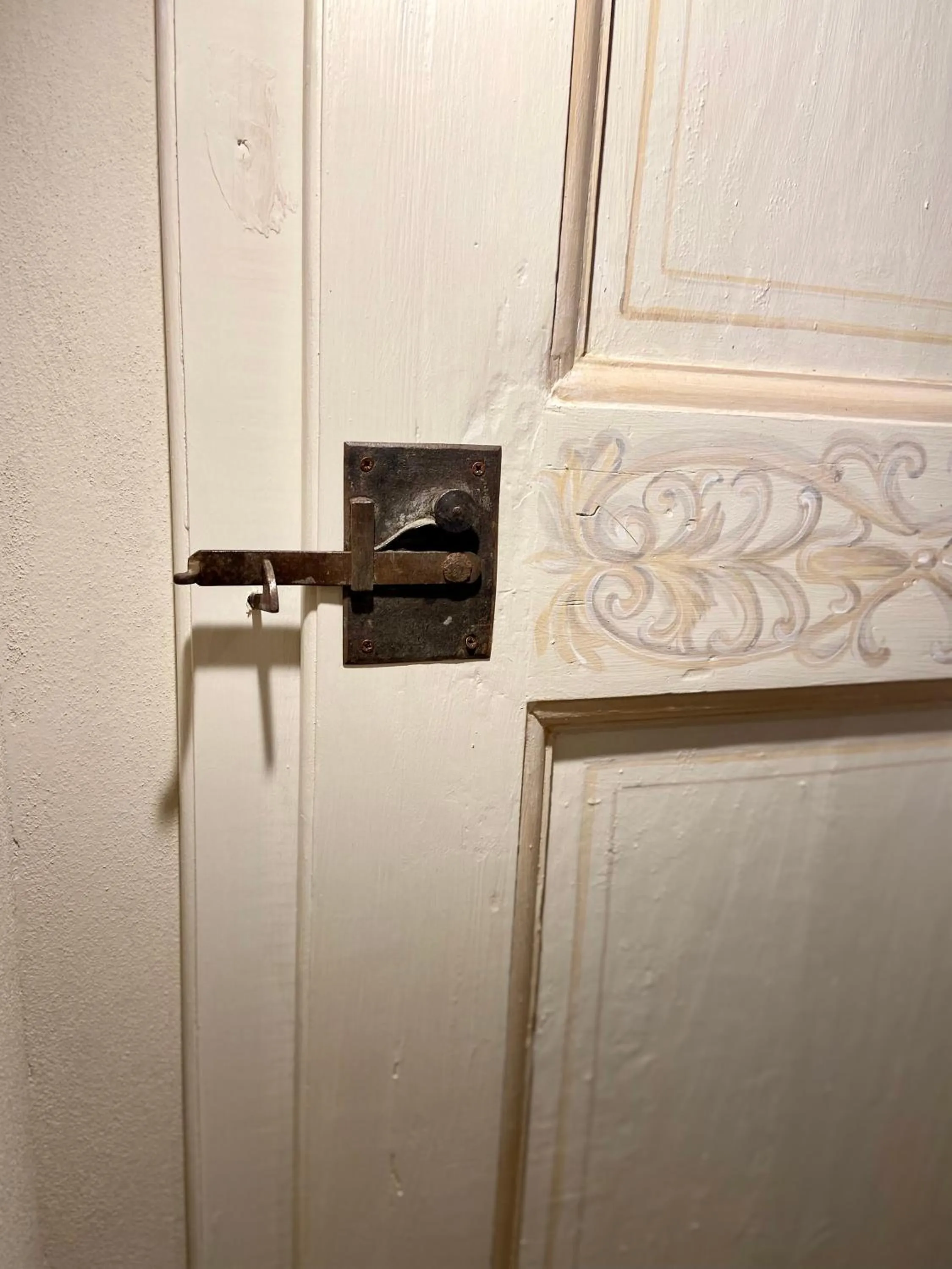 Decorative detail in Casa Ambra