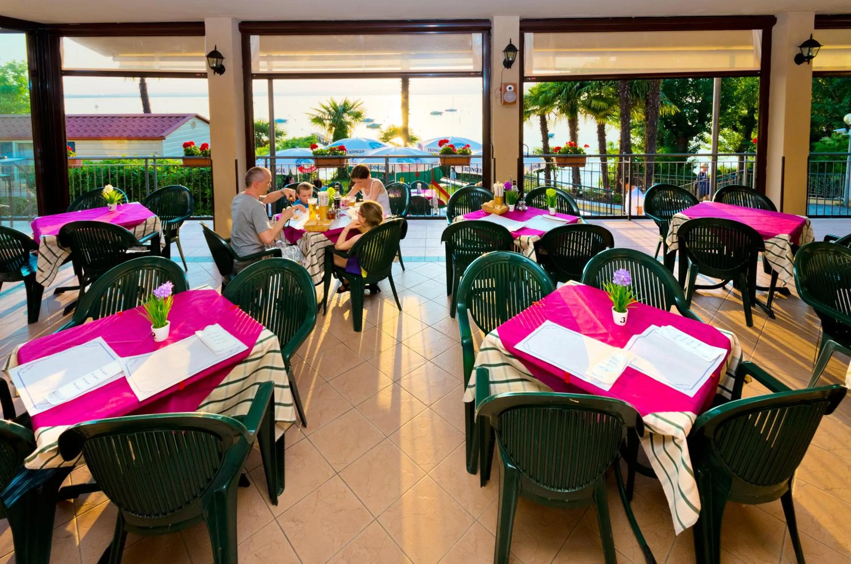 Restaurant/places to eat in Le Palme Camping & Village