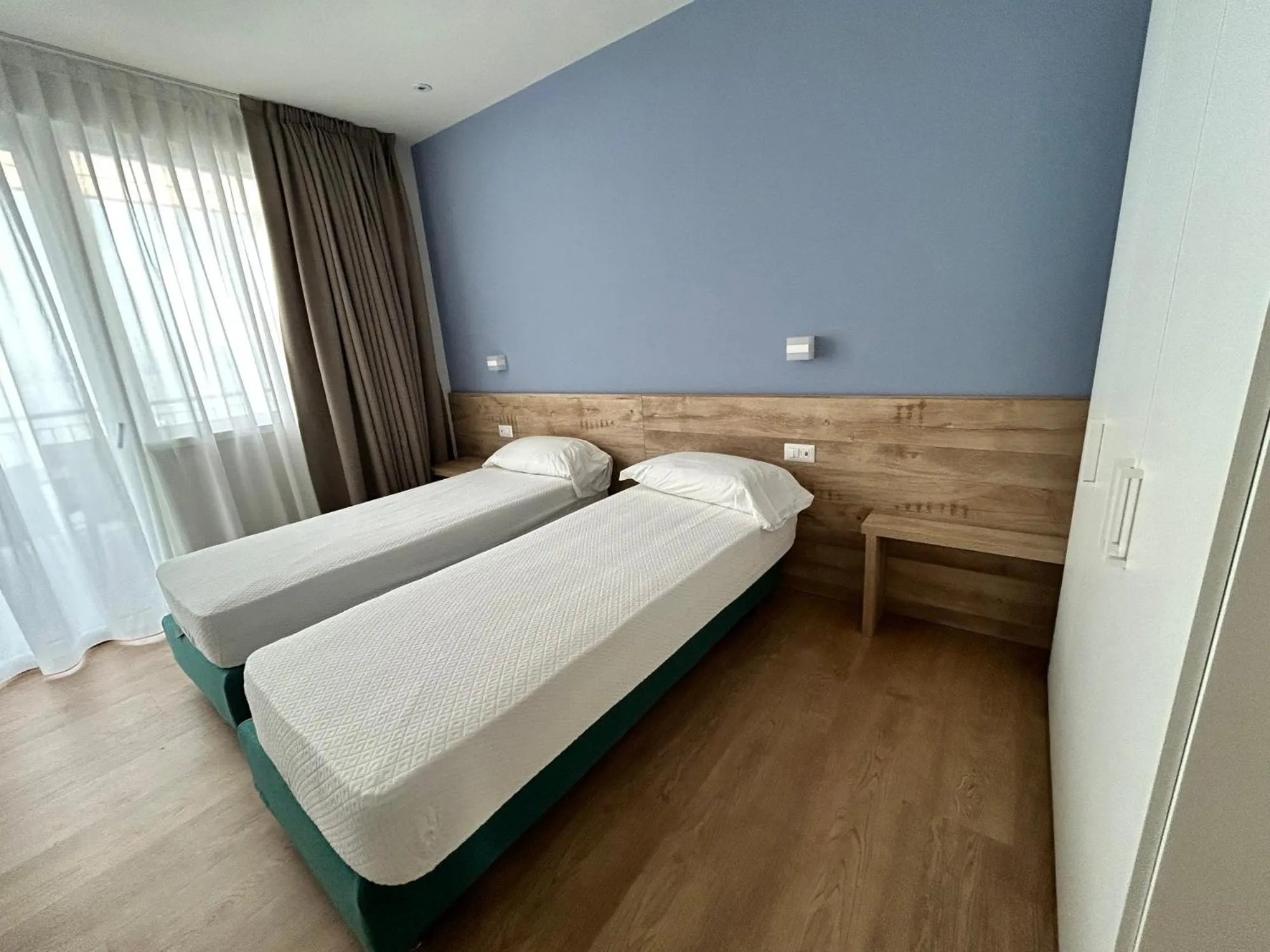 Bedroom, Bed in Club del Sole Le Palme Lazise Family Collection