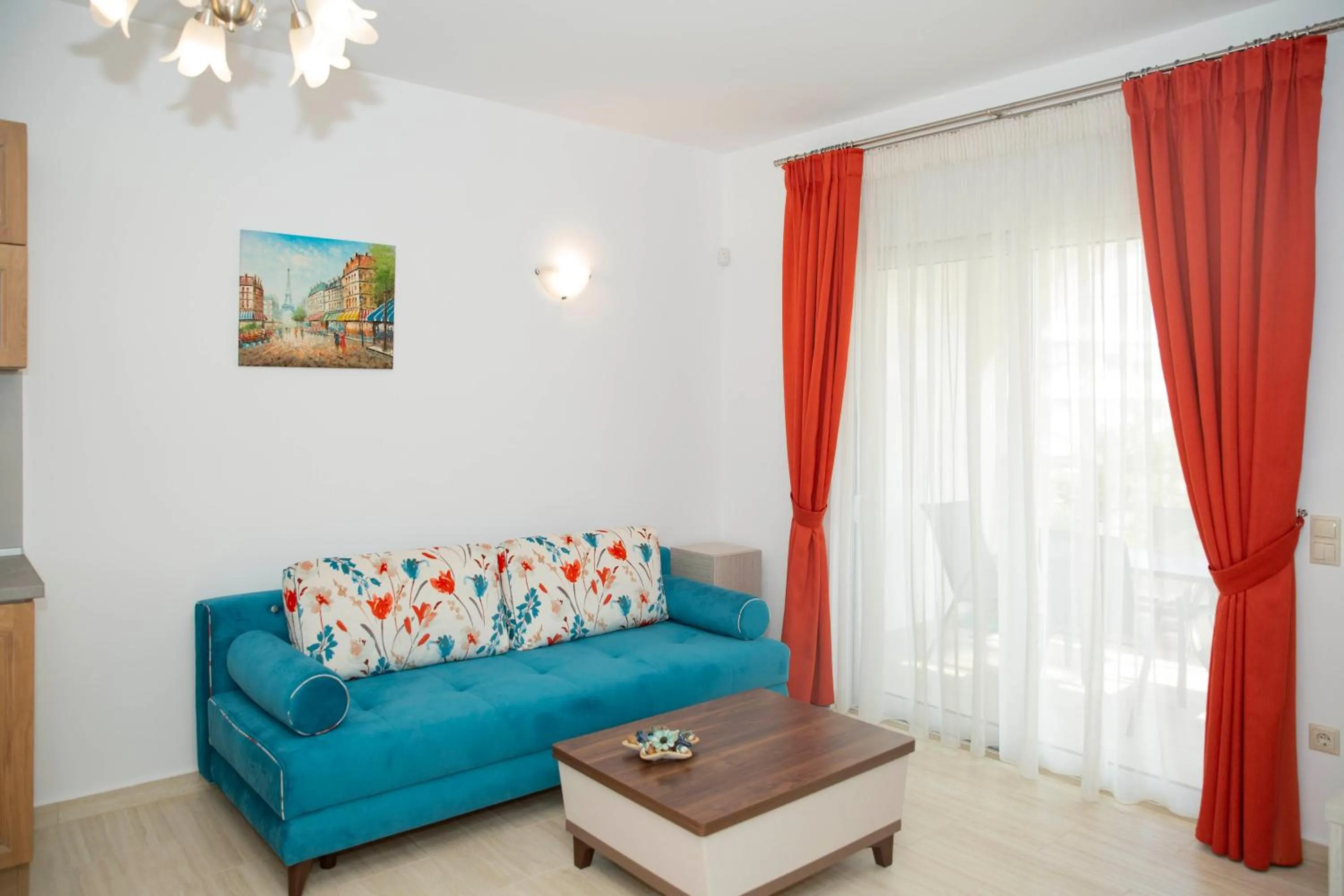 Haraki Bay Hotel and Luxury Apartments