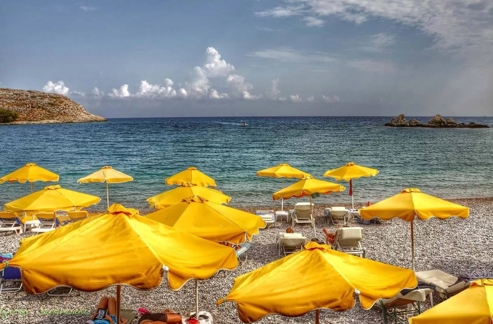 Haraki Bay Hotel and Luxury Apartments