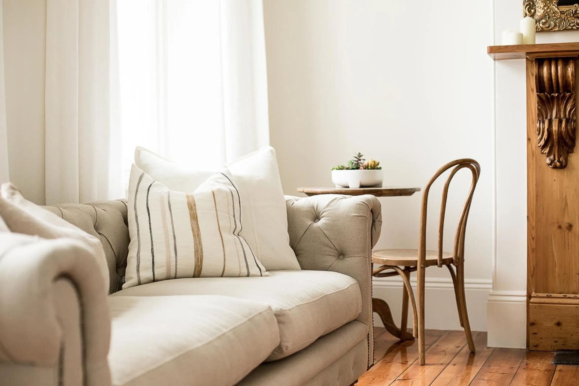 Seating area in Old Market Inn