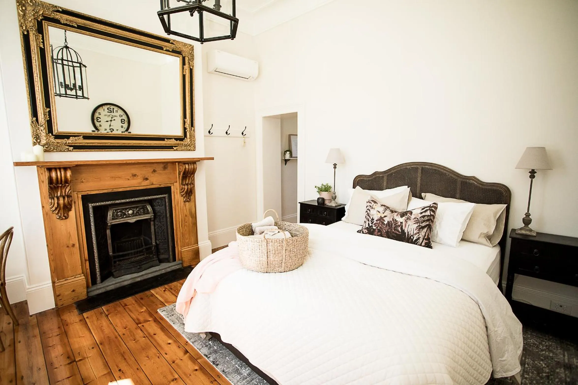 Bed in Old Market Inn