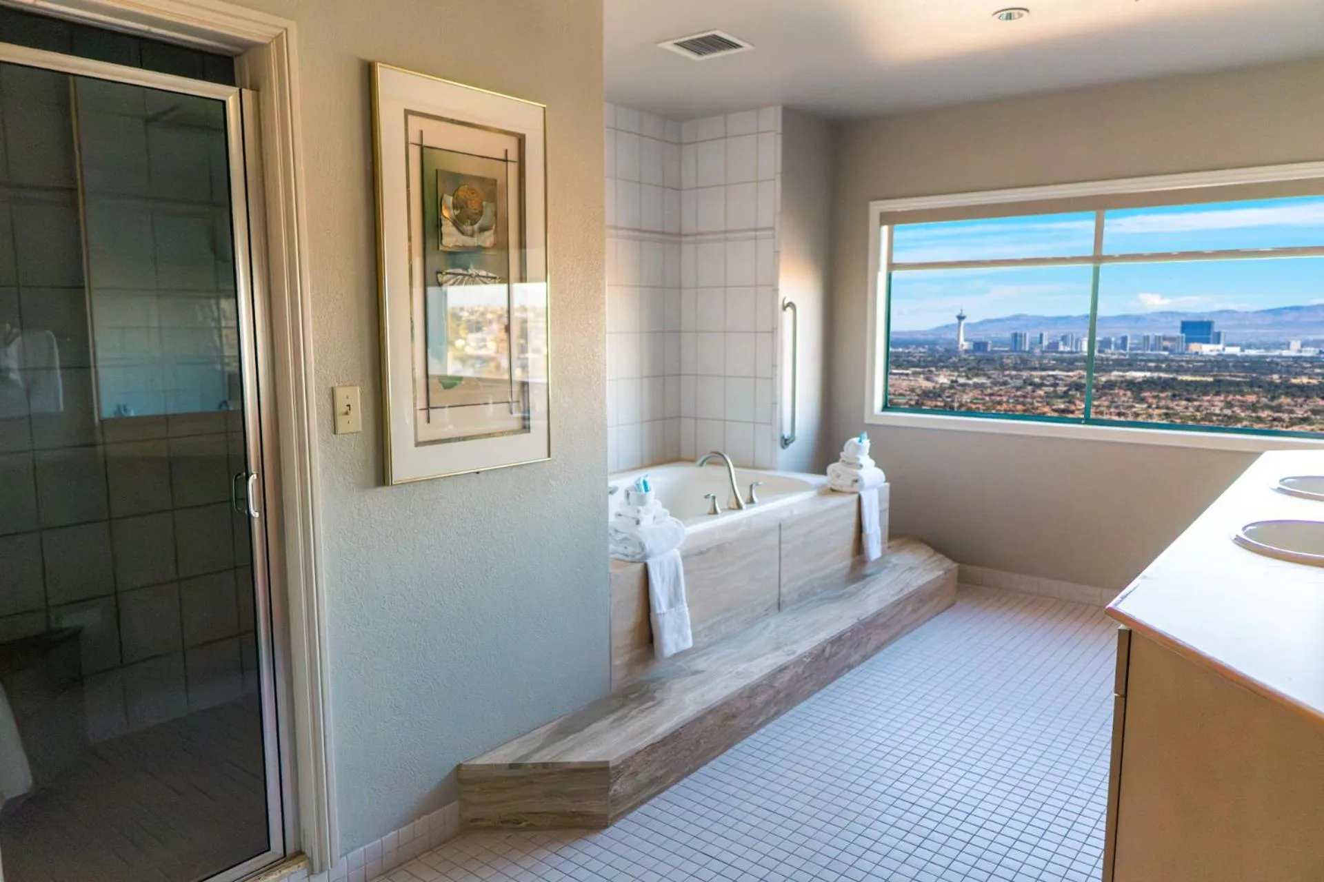 Bed in Arizona Charlie's Decatur