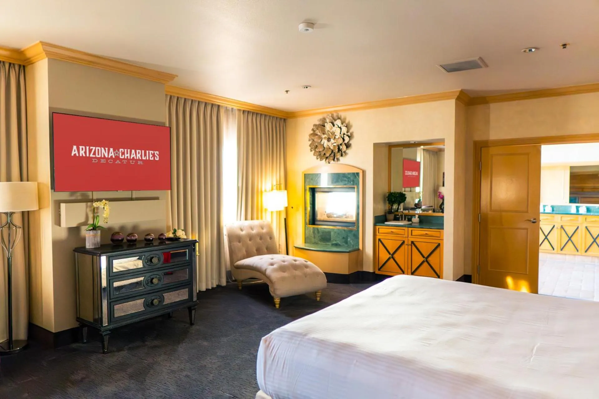 Bed in Arizona Charlie's Decatur