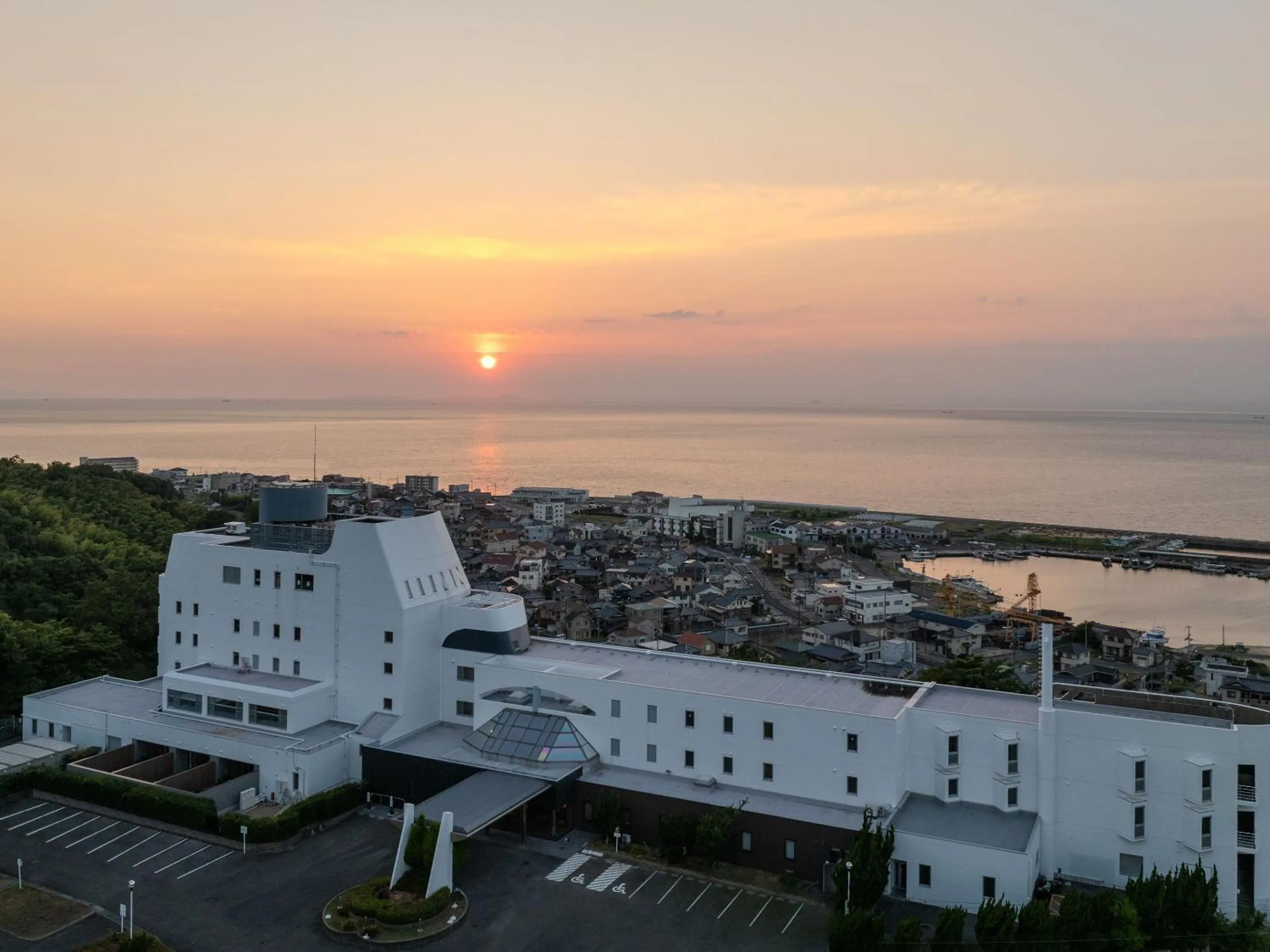 Property building in KAMENOI HOTEL Awajishima