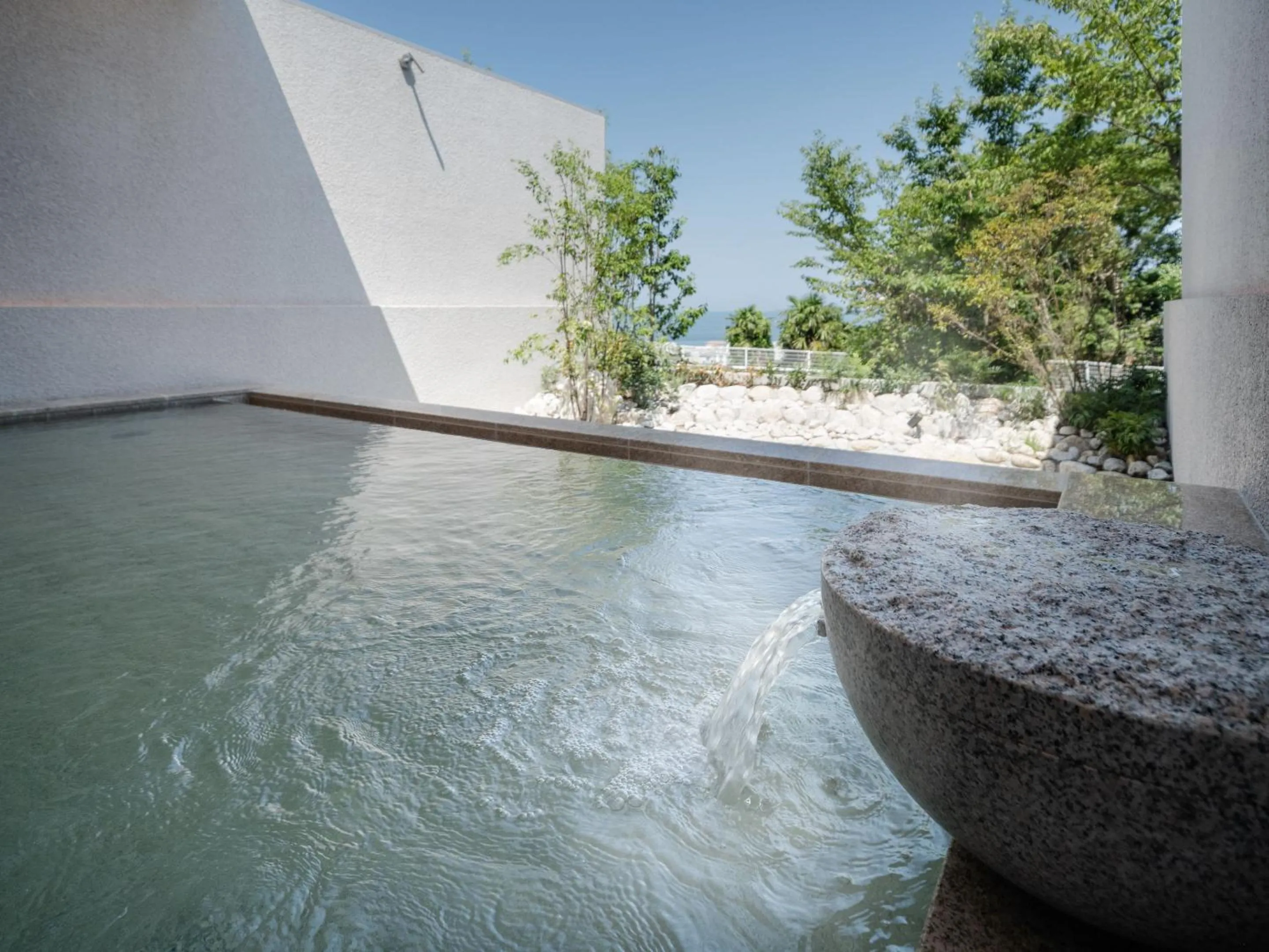 Hot Spring Bath in KAMENOI HOTEL Awajishima