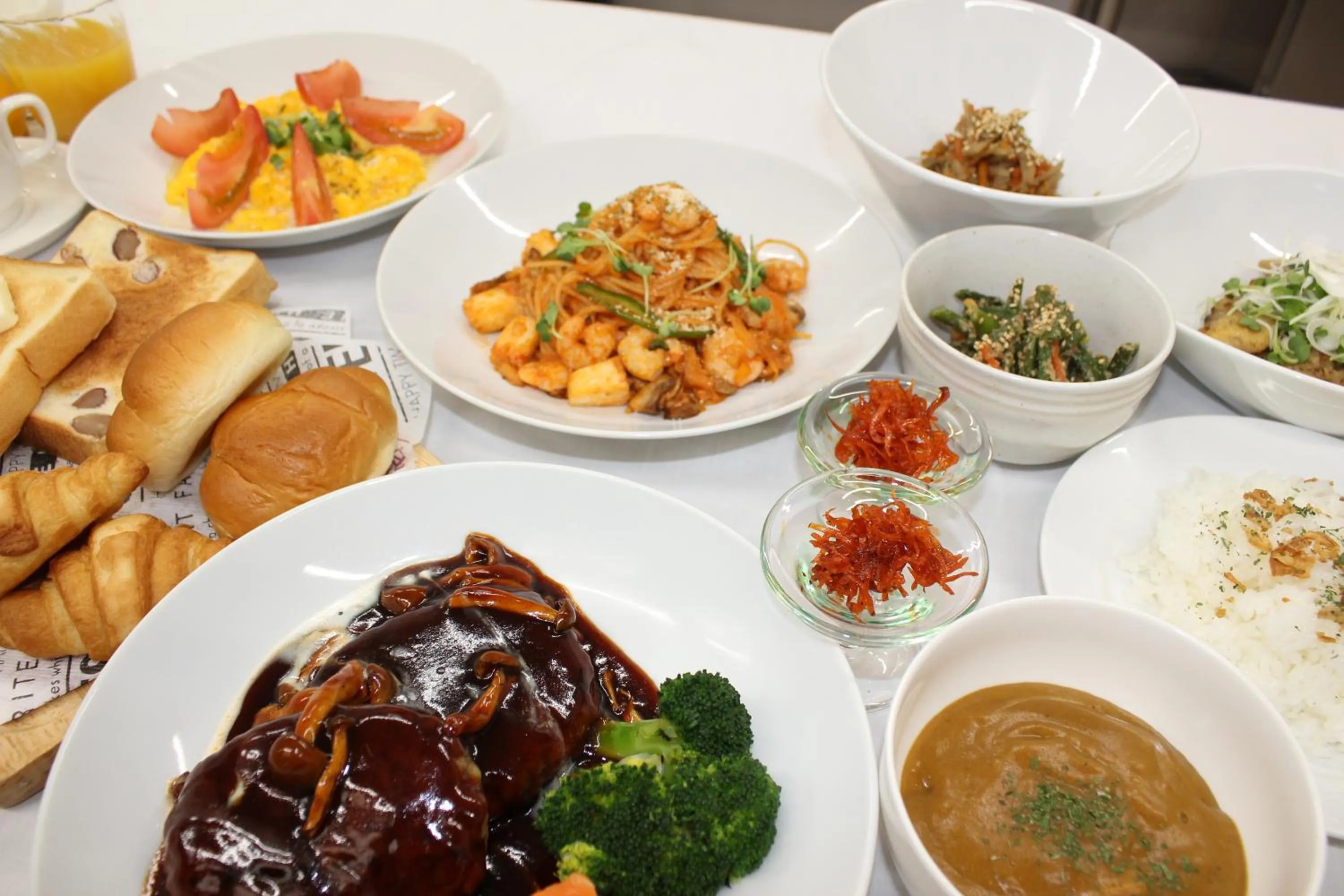 Buffet breakfast in Hotel REUS Ashoro