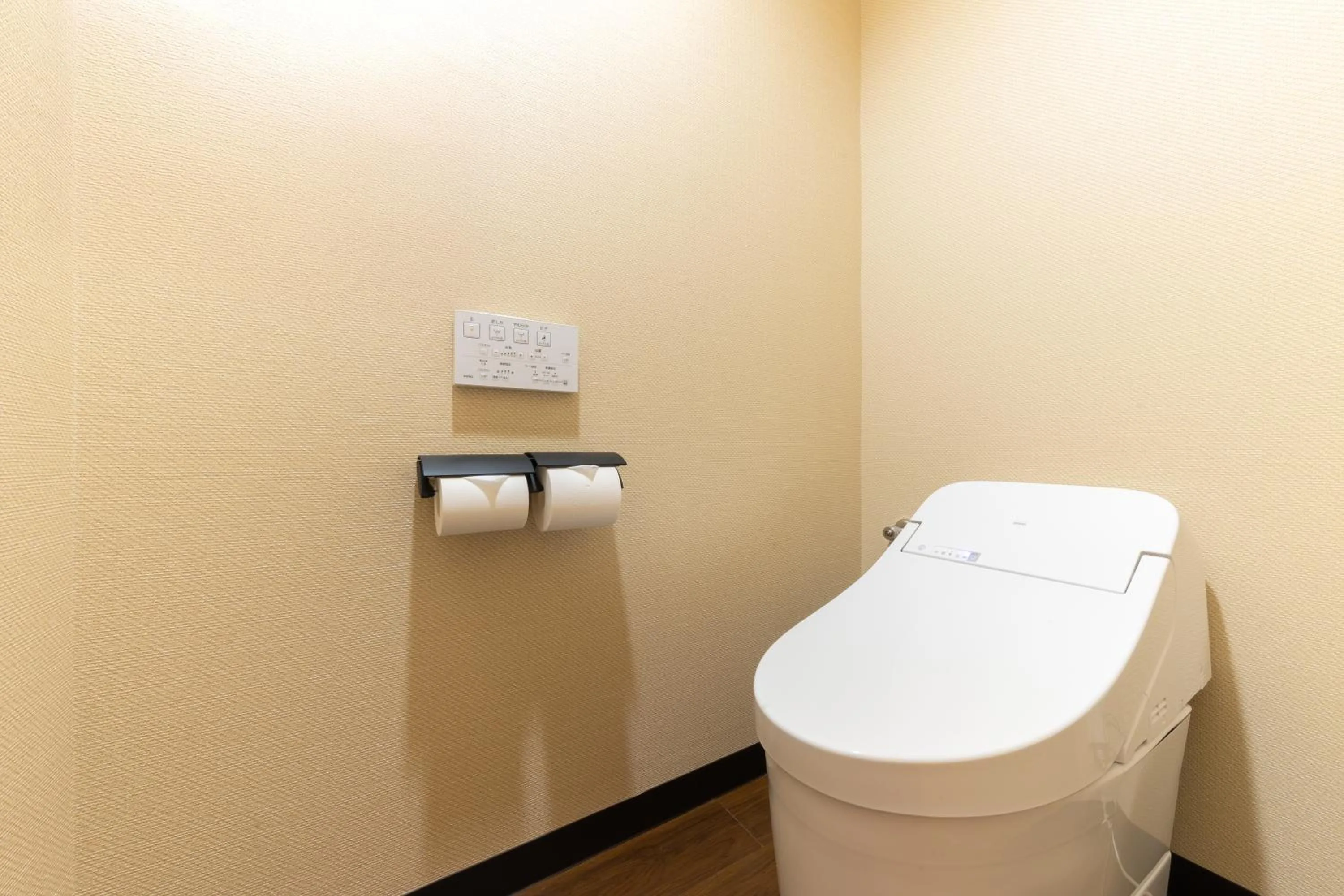 Toilet in KAMENOI HOTEL Yaizu