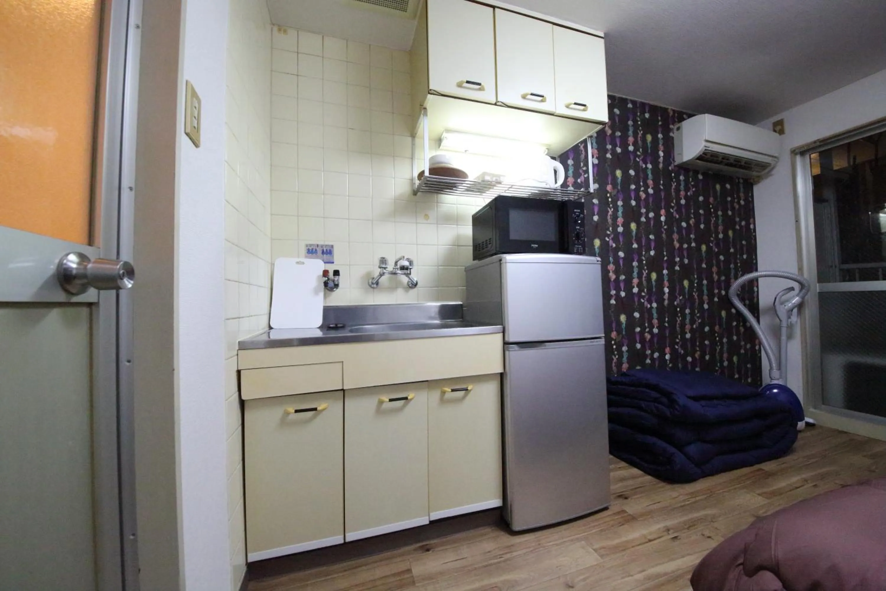Kitchen or kitchenette in EX Tenjinnomori Apartment 104
