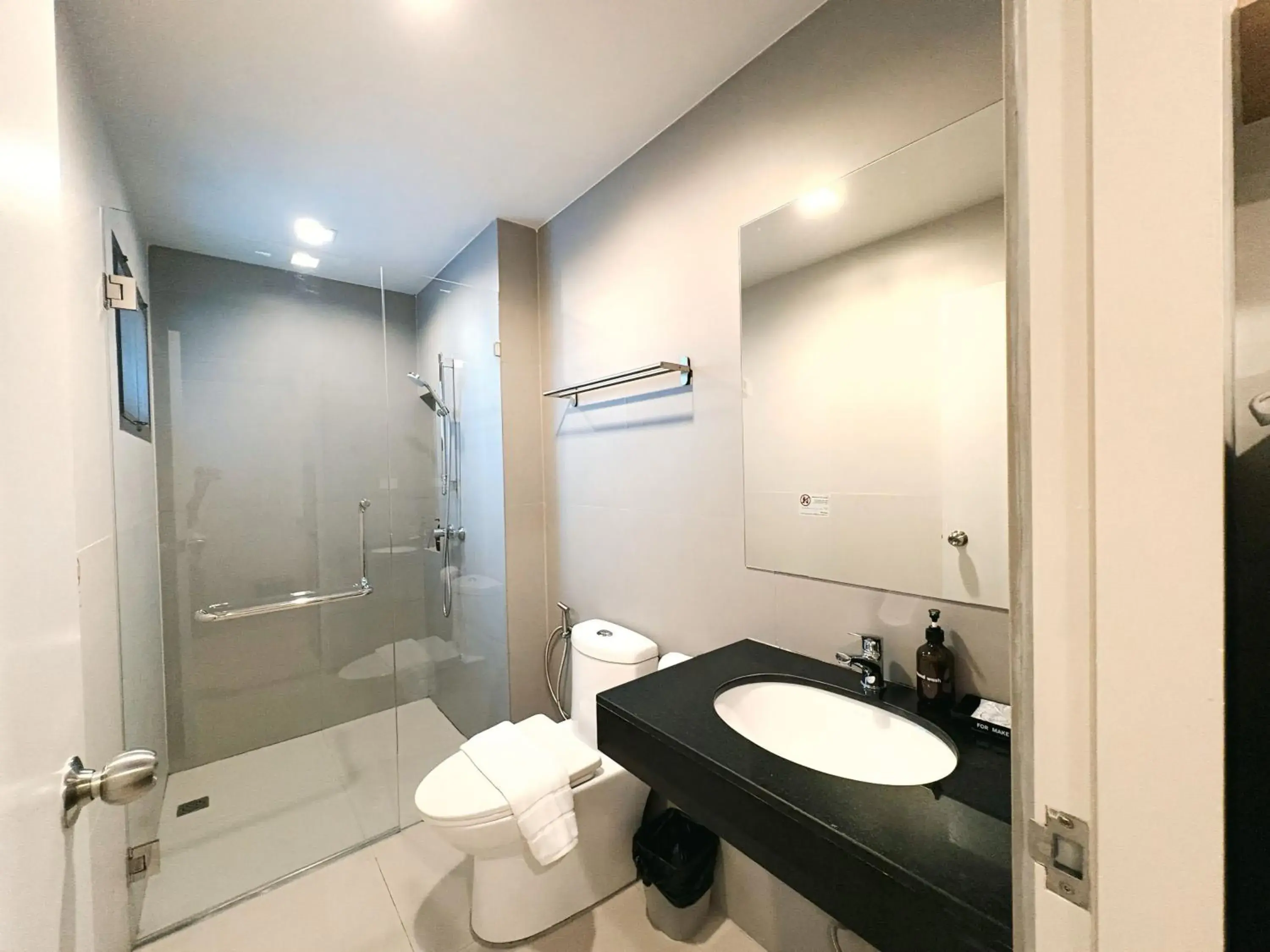 Bathroom in Maleesa Place Hua Hin Bathroom in Maleesa Place Hua Hin