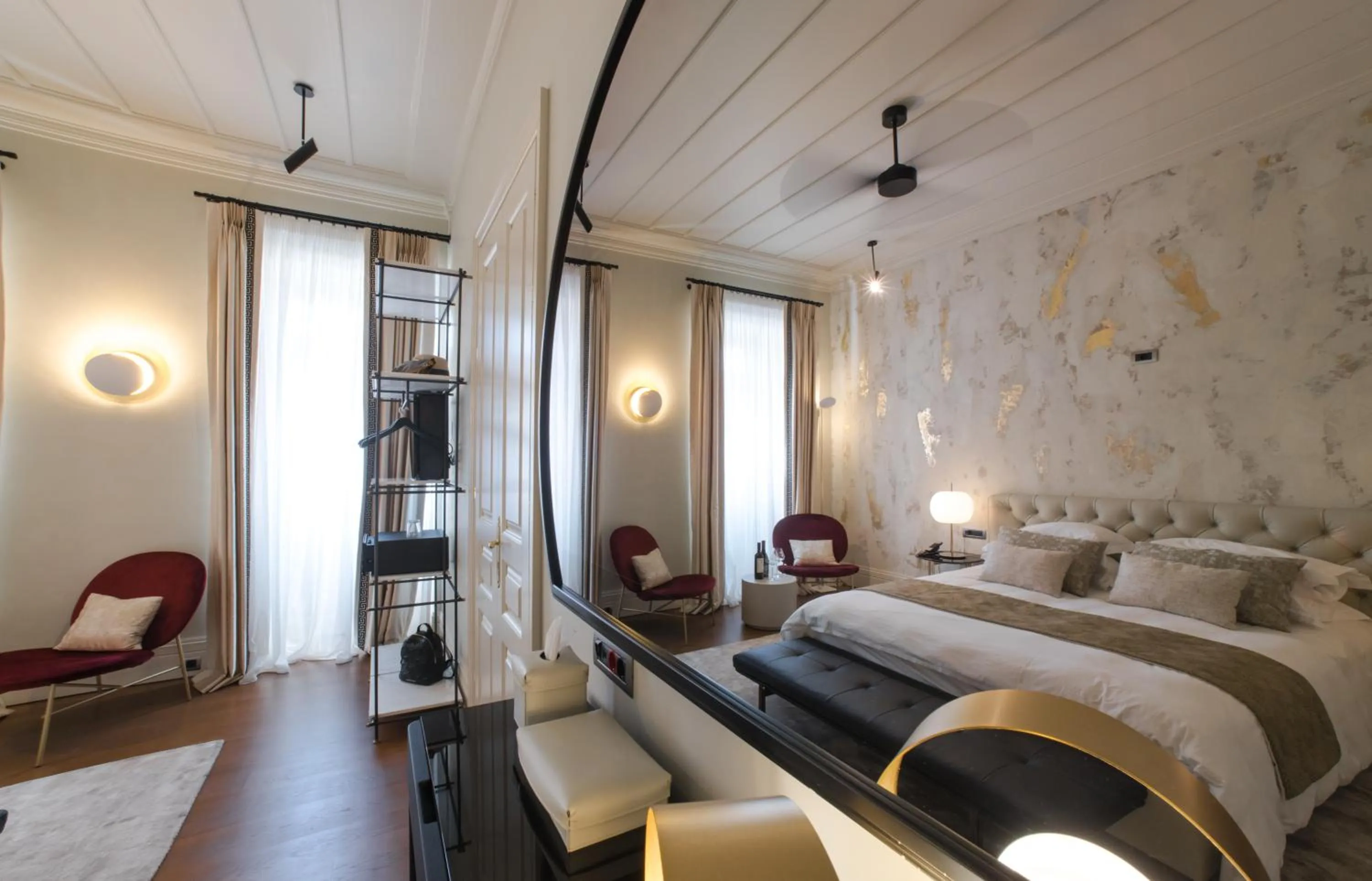 Bed in Castellano Hotel & Suites