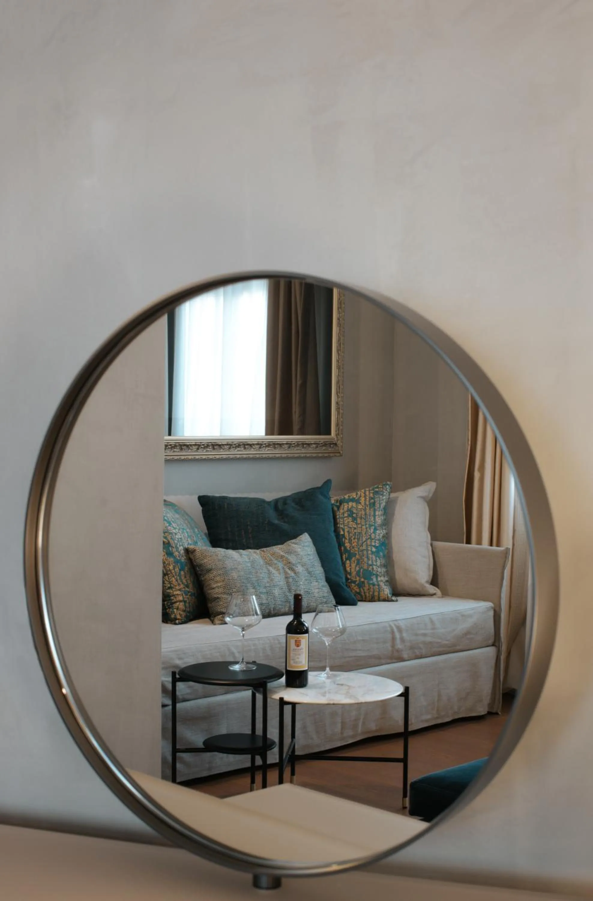 Castellano Hotel & Suites