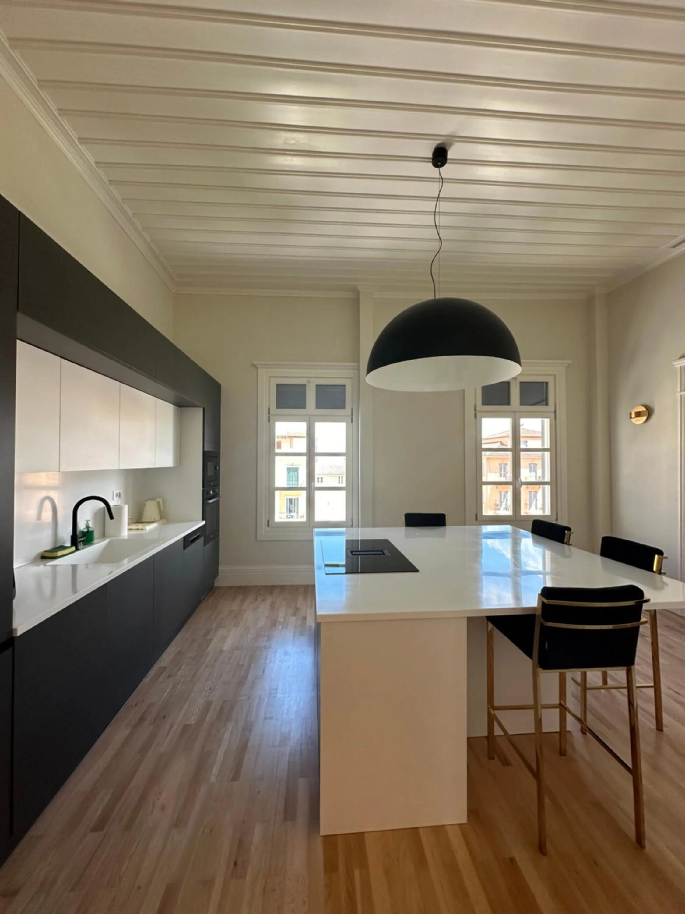 Kitchen or kitchenette in Castellano Hotel & Suites