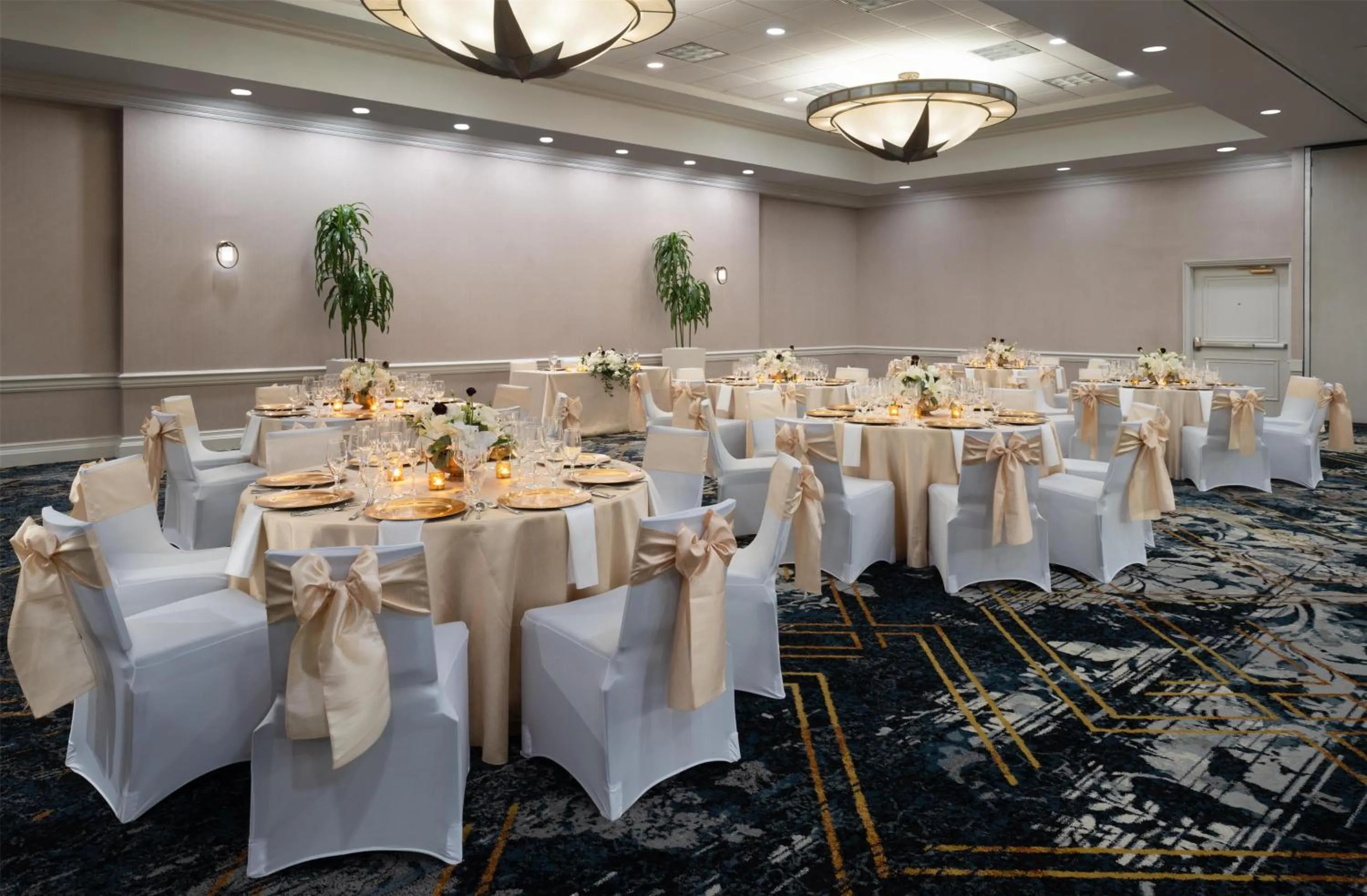 Meeting/conference room in The Chifley Houston, Tapestry Collection by Hilton