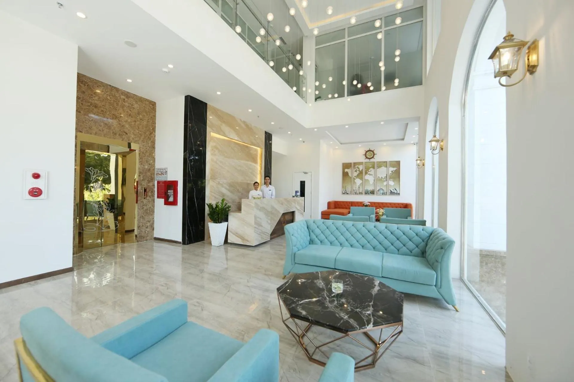 Lobby or reception in RHM Luxury Hotel And Suite