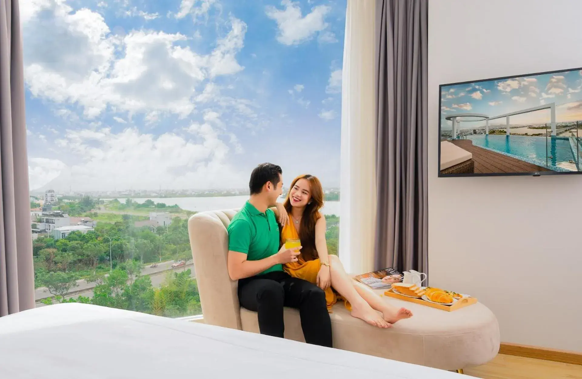 View (from property/room), Bed in RHM Luxury Hotel And Suite View (from property/room), Bed in RHM Luxury Hotel And Suite