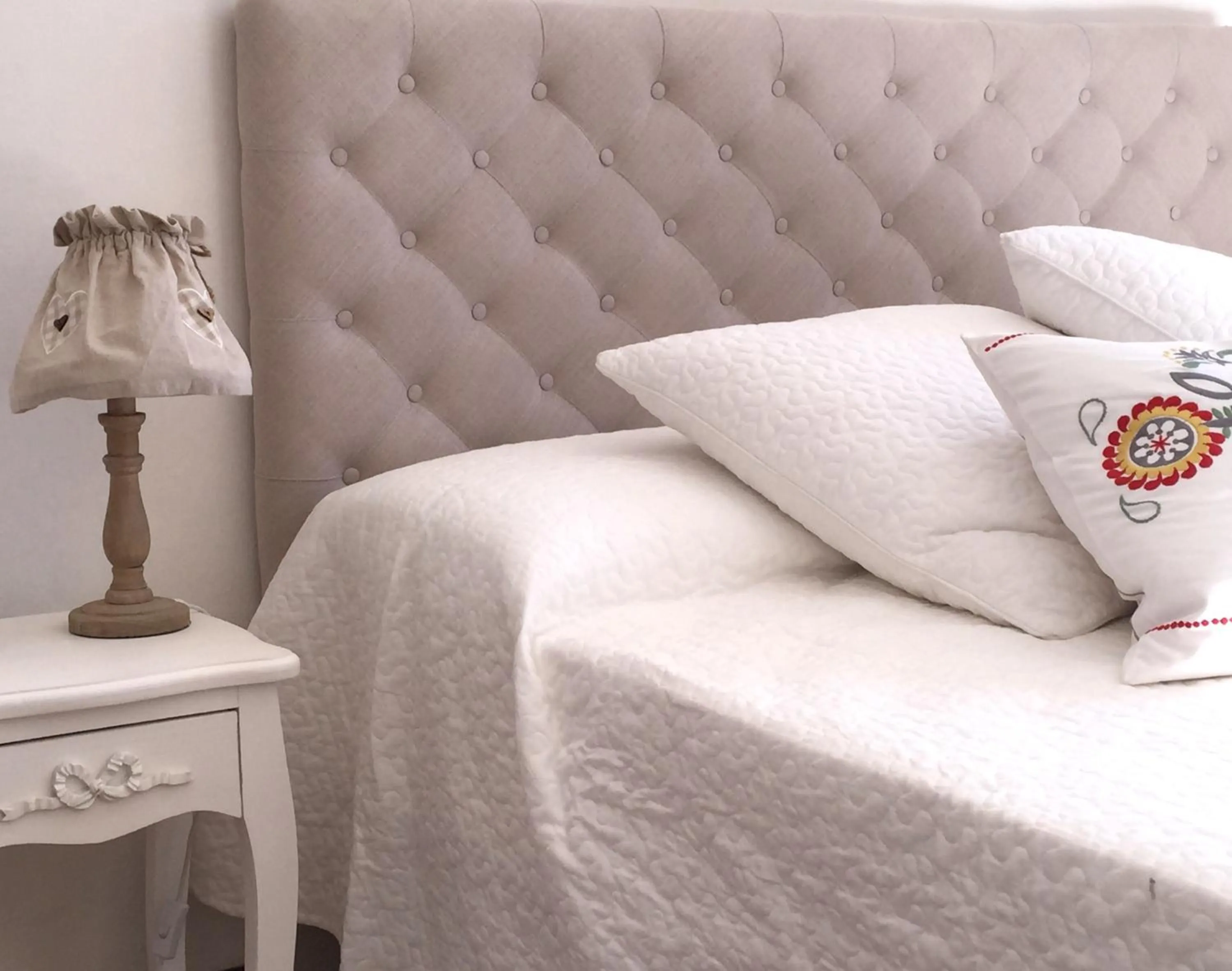 Decorative detail in Hotel Villa San Fedele