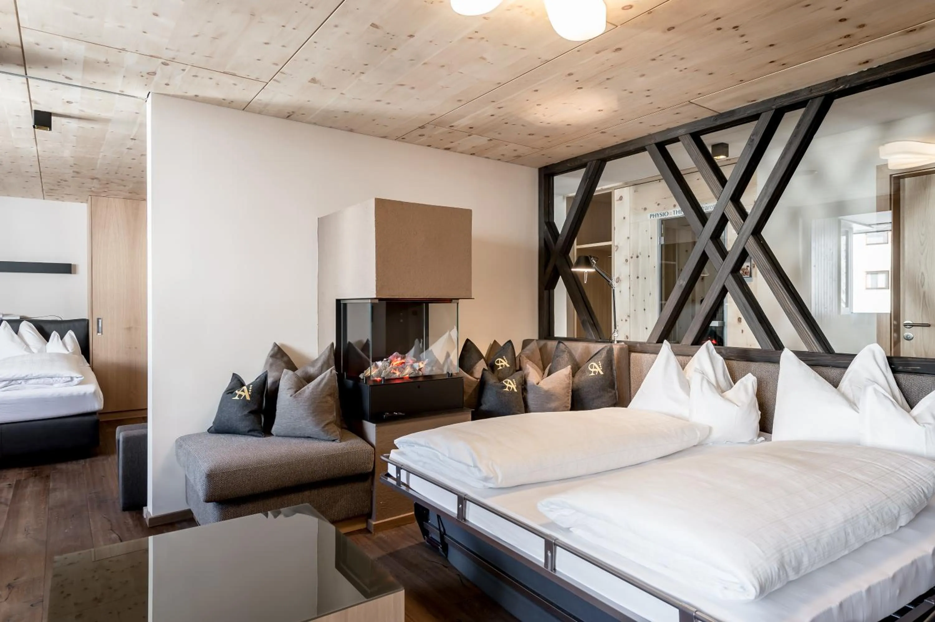 Photo of the whole room, Bed in Hotel Angerer Alm