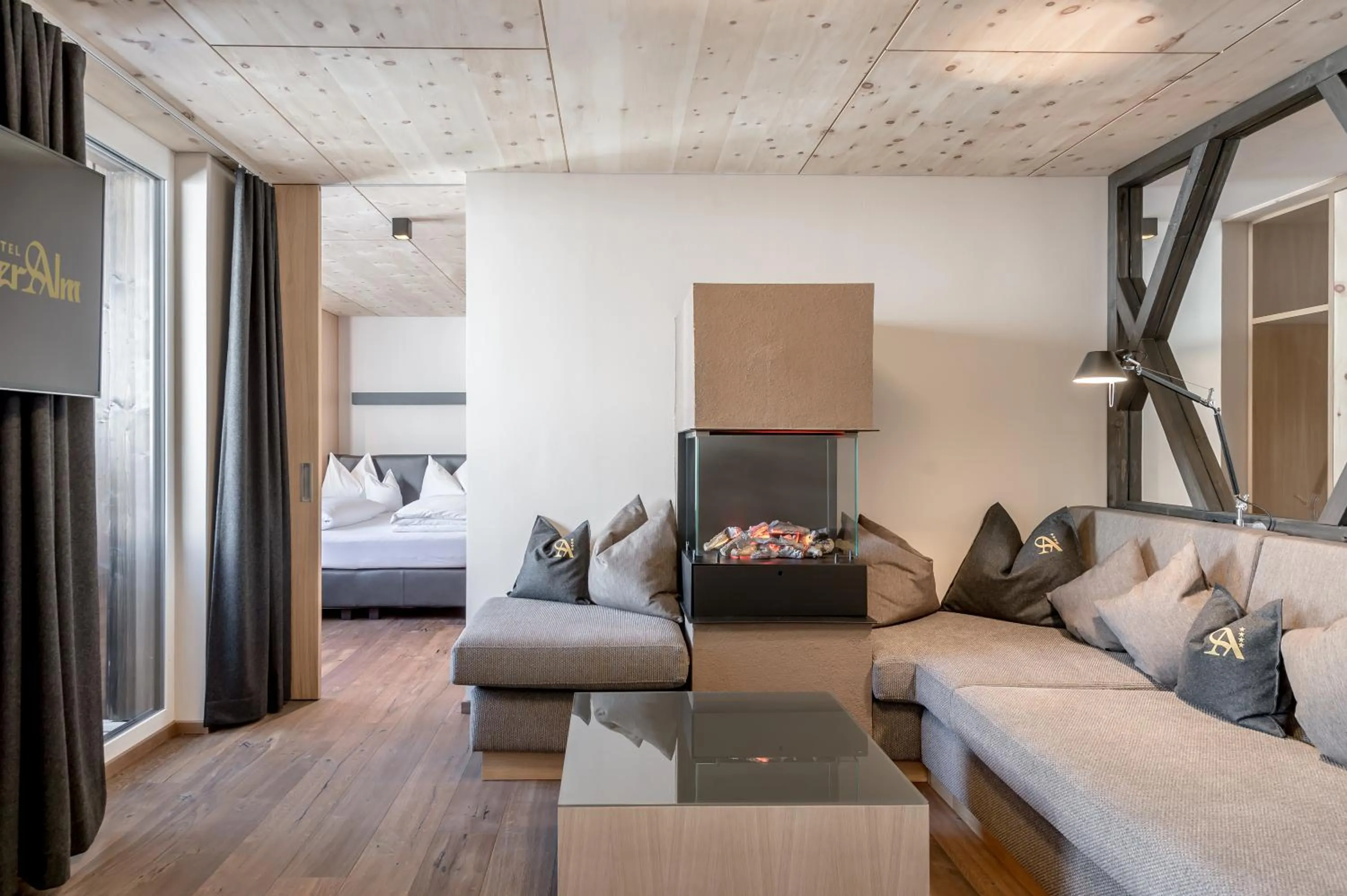 Bed in Hotel Angerer Alm