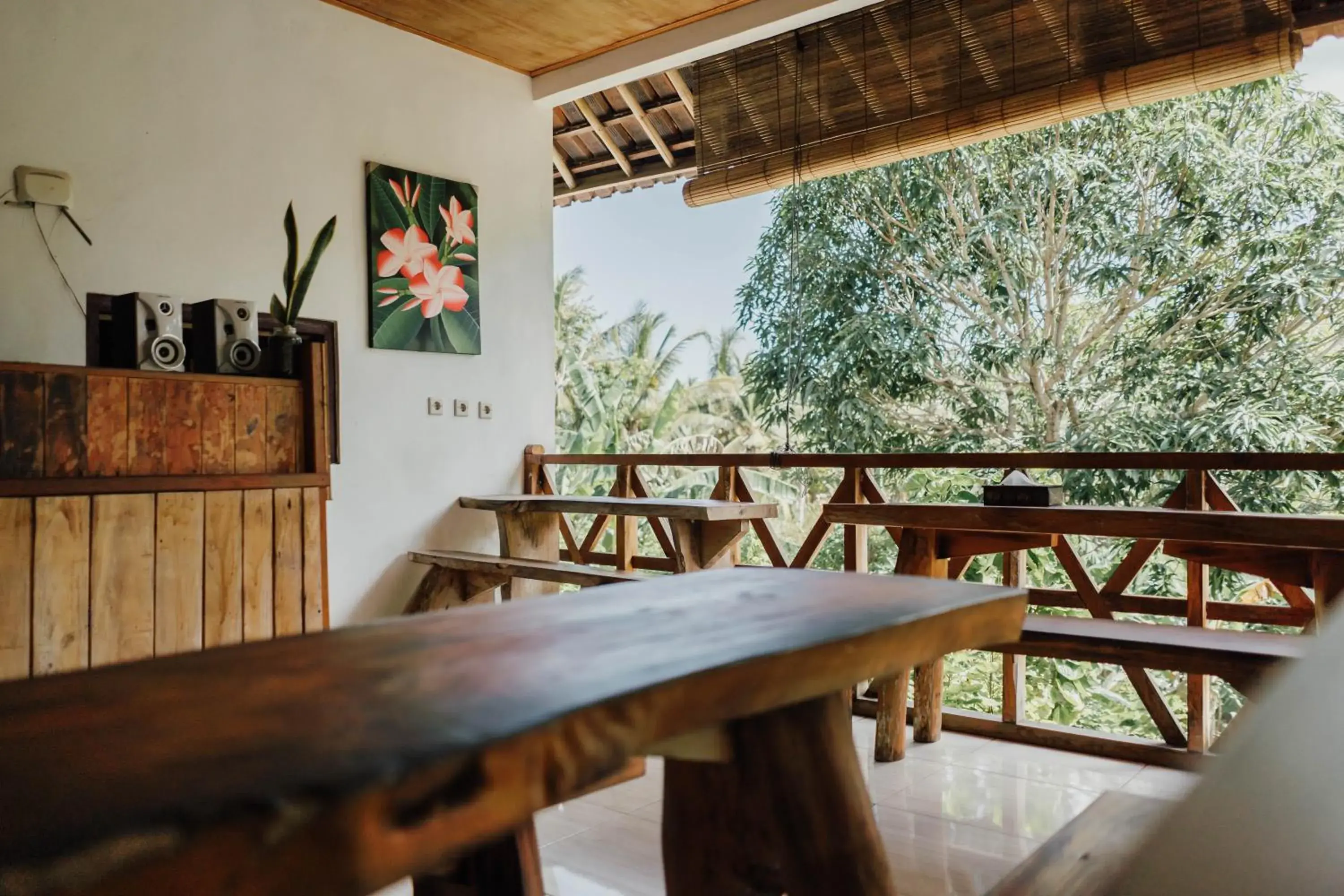 Restaurant/places to eat in Temeling Jungle Inn Restaurant/places to eat in Temeling Jungle Inn