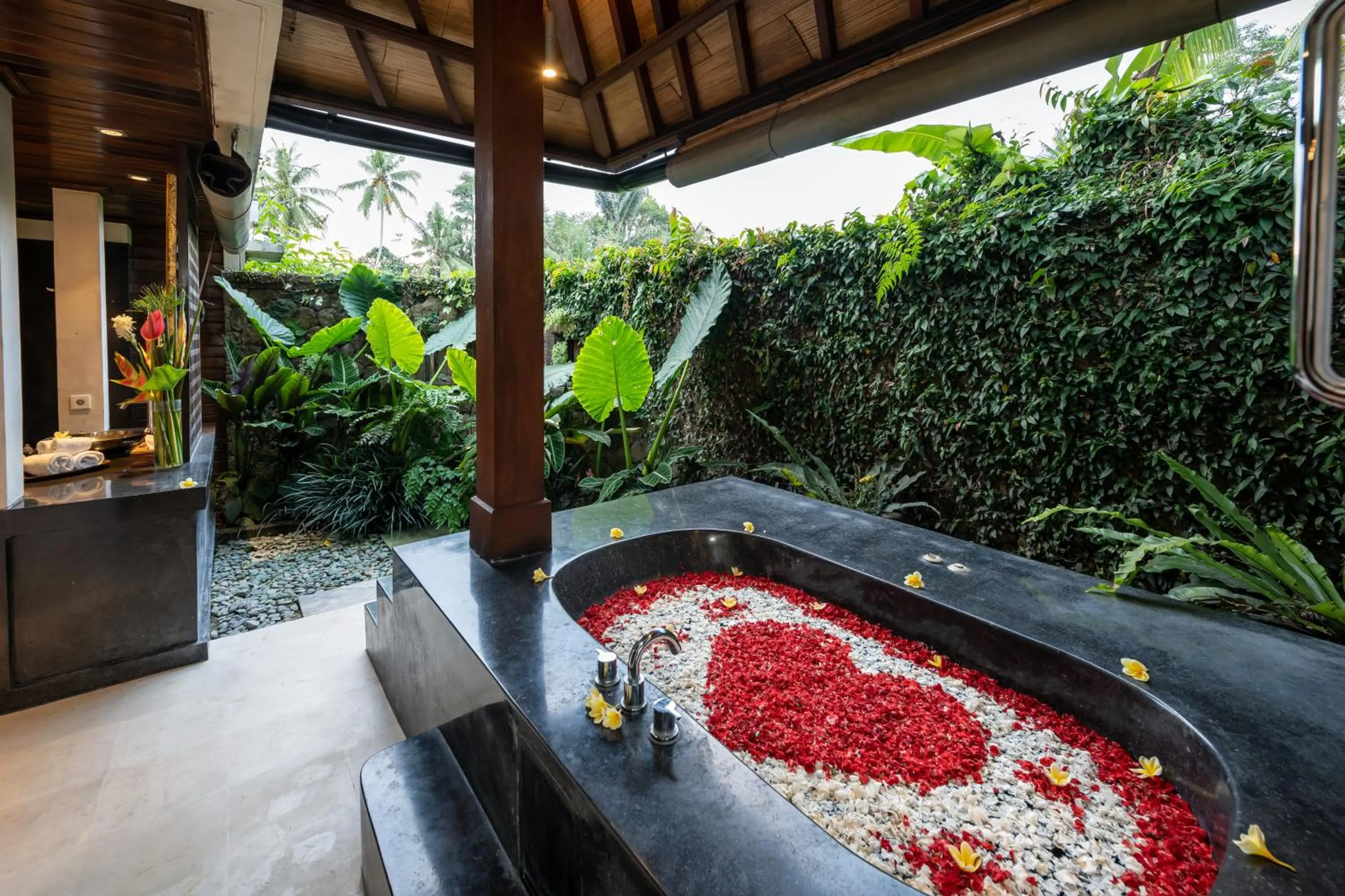 Bathroom in Villa Vajra