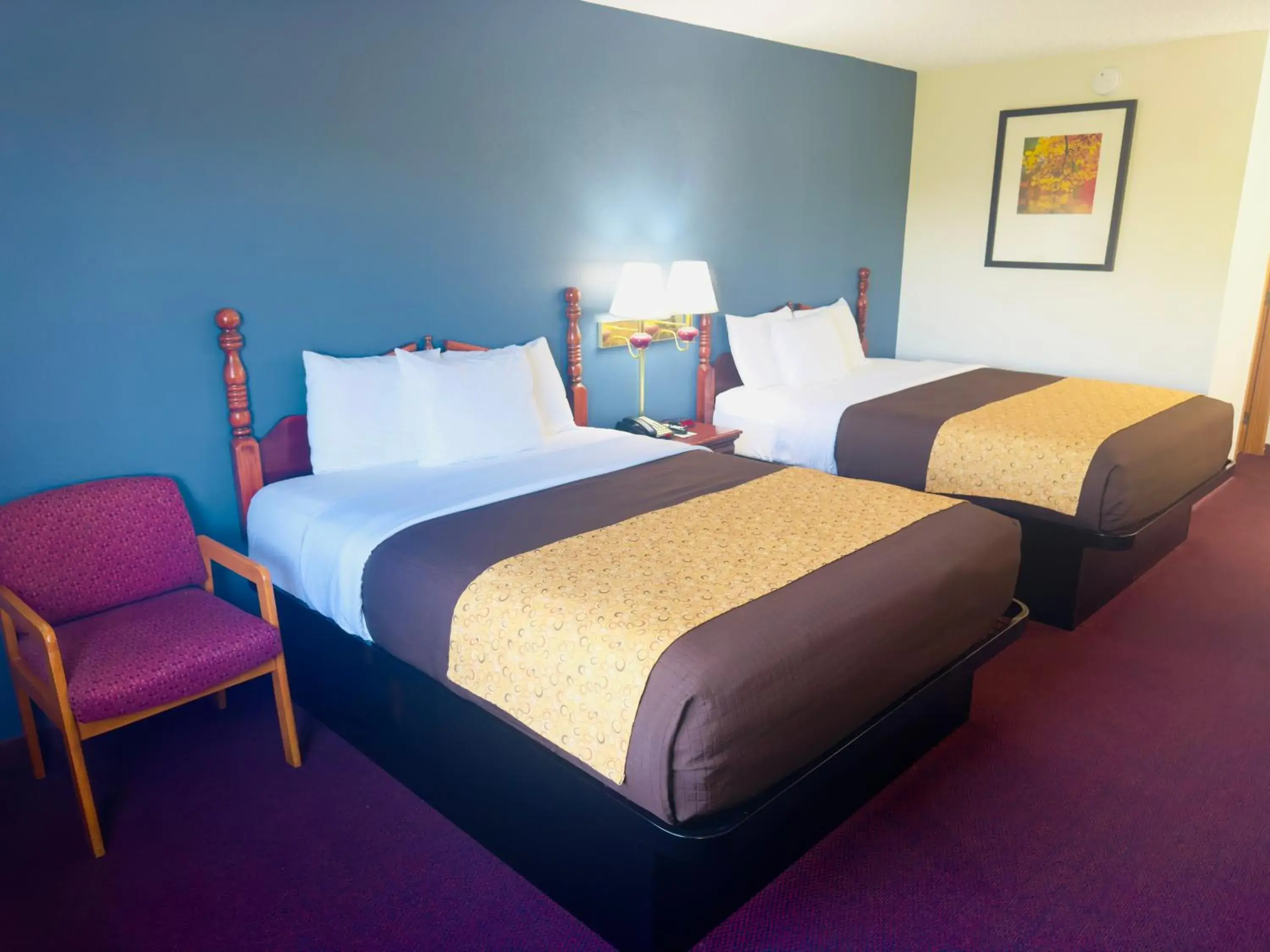 Bed in Scenic Hills Inn Bed in Scenic Hills Inn