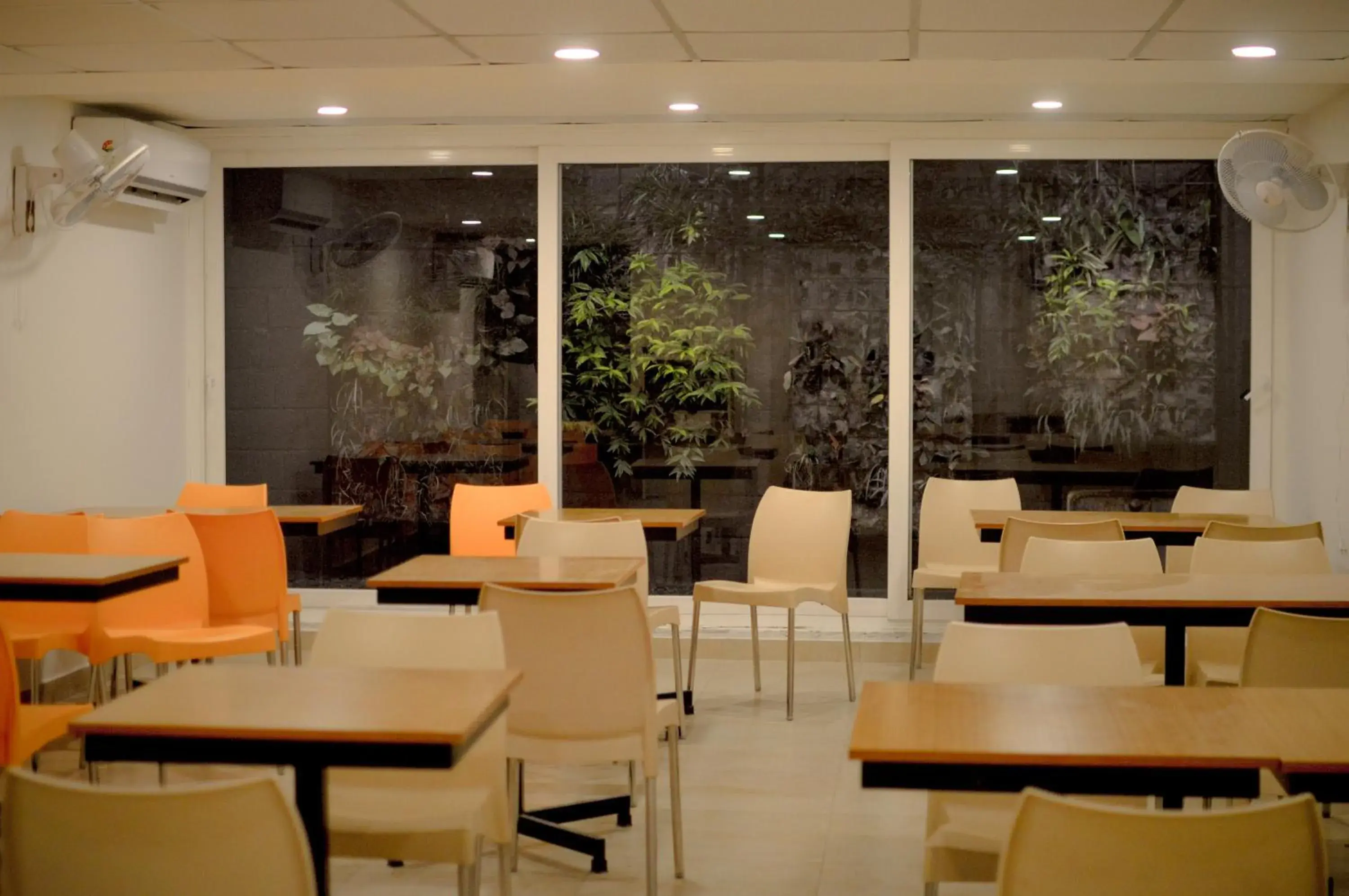 Restaurant/places to eat in Zoot Kochi Infopark Restaurant/places to eat in Zoot Kochi Infopark