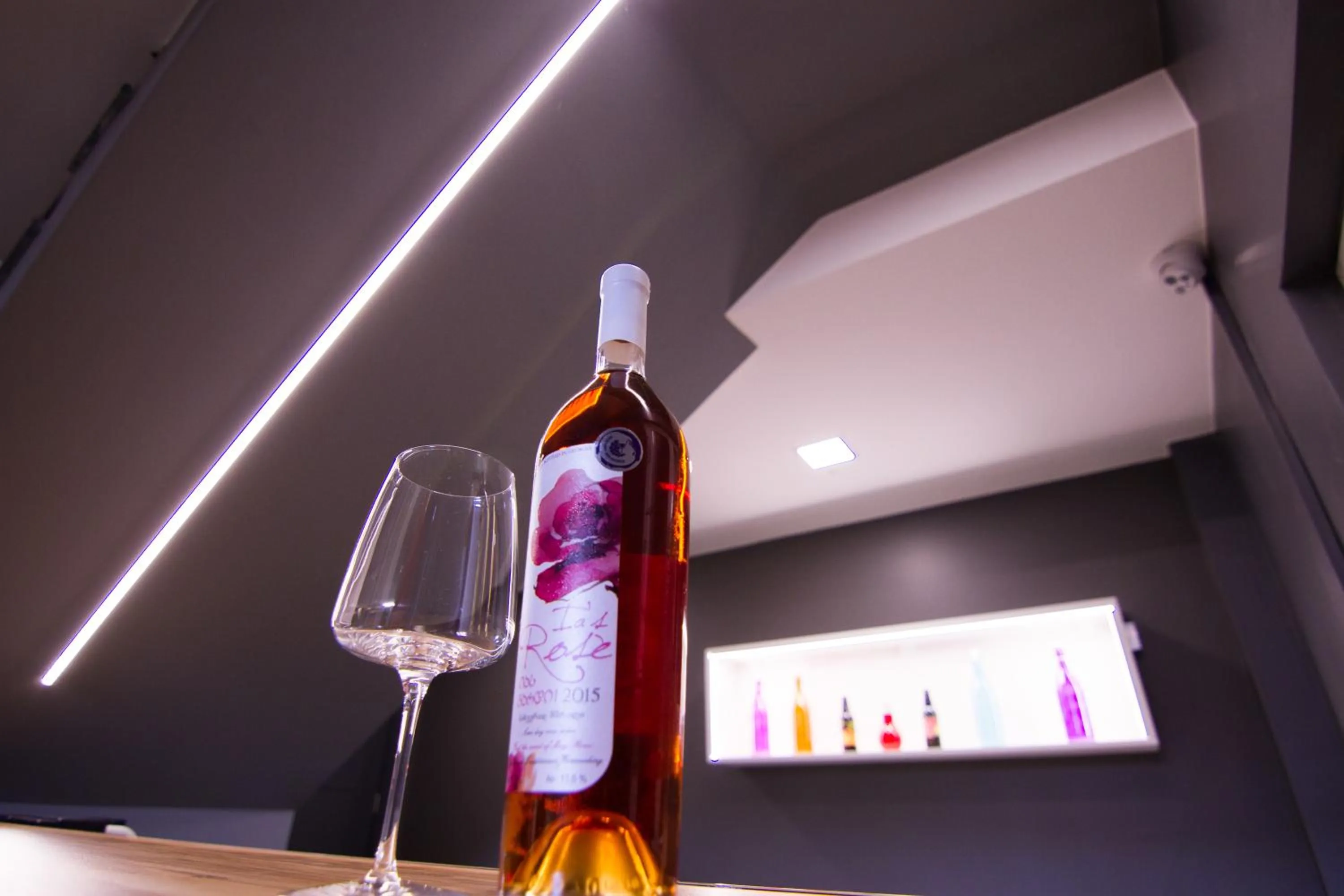 Lounge or bar in Victoria Inn Tbilisi