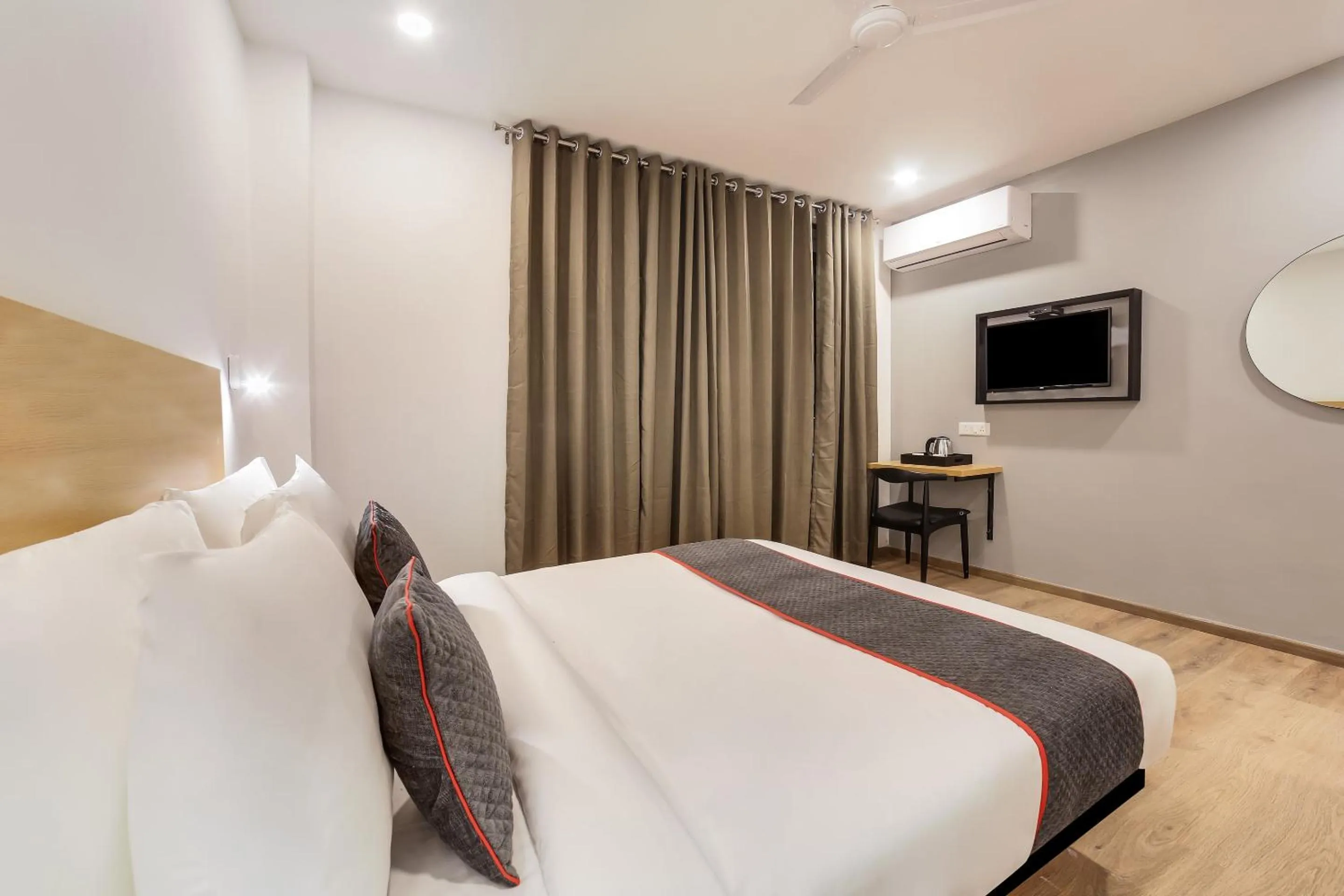 Bedroom, Bed in Super Townhouse 158 Near Netaji Subhash Marg Near Appu Ghar