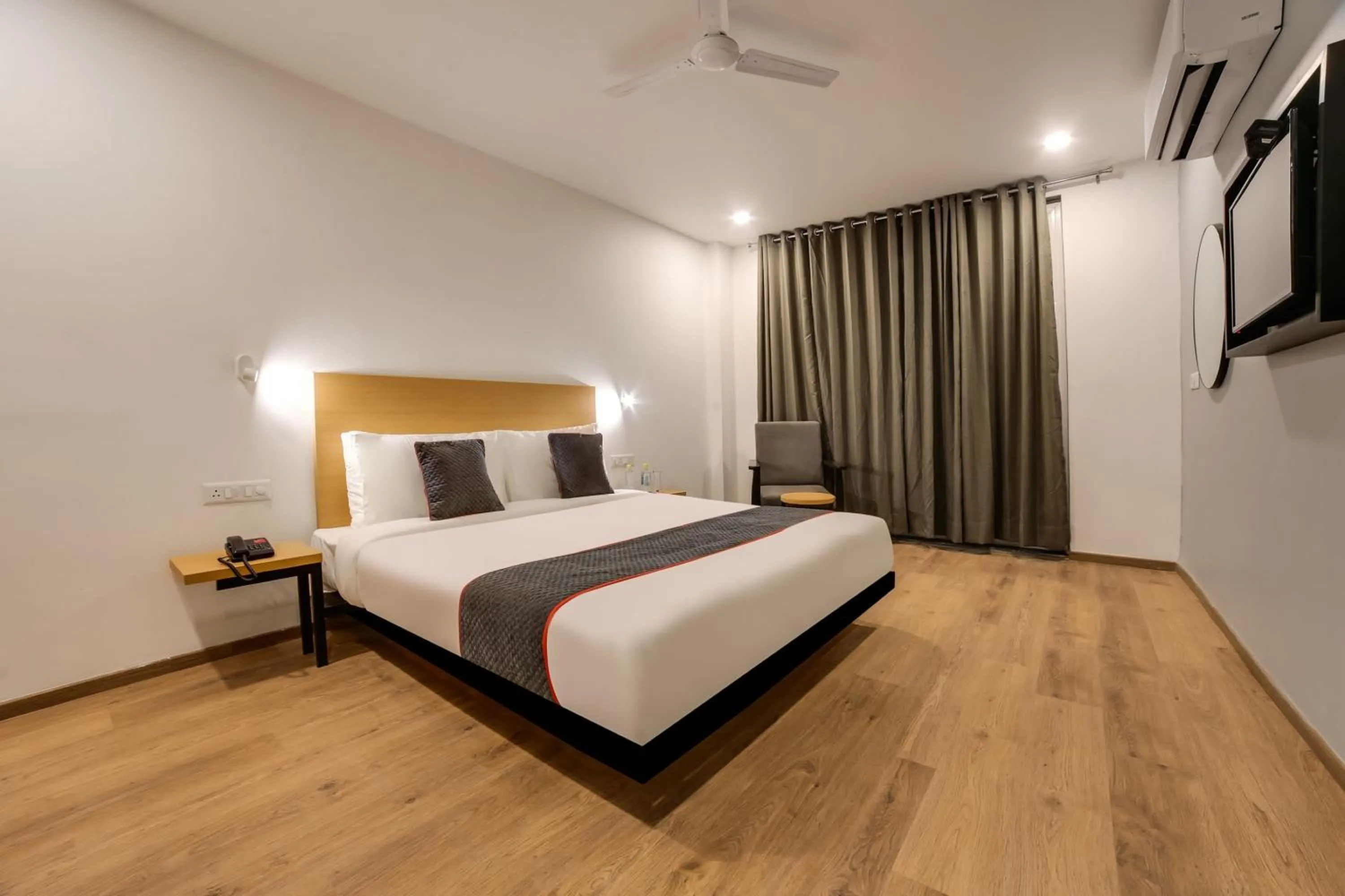 Bedroom, Bed in Super Townhouse 158 Near Netaji Subhash Marg Near Appu Ghar