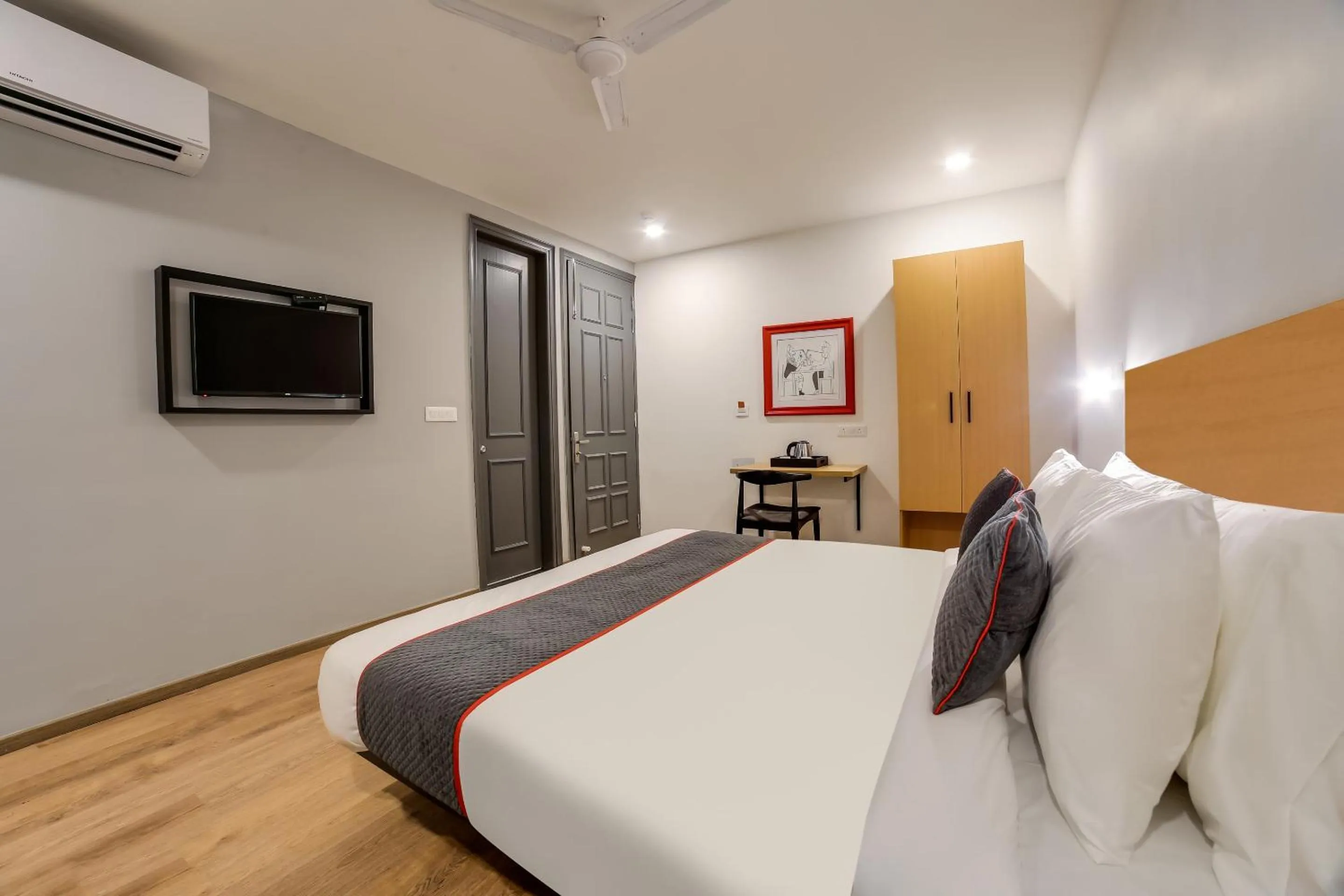 Bedroom, Bed in Super Townhouse 158 Near Netaji Subhash Marg Near Appu Ghar