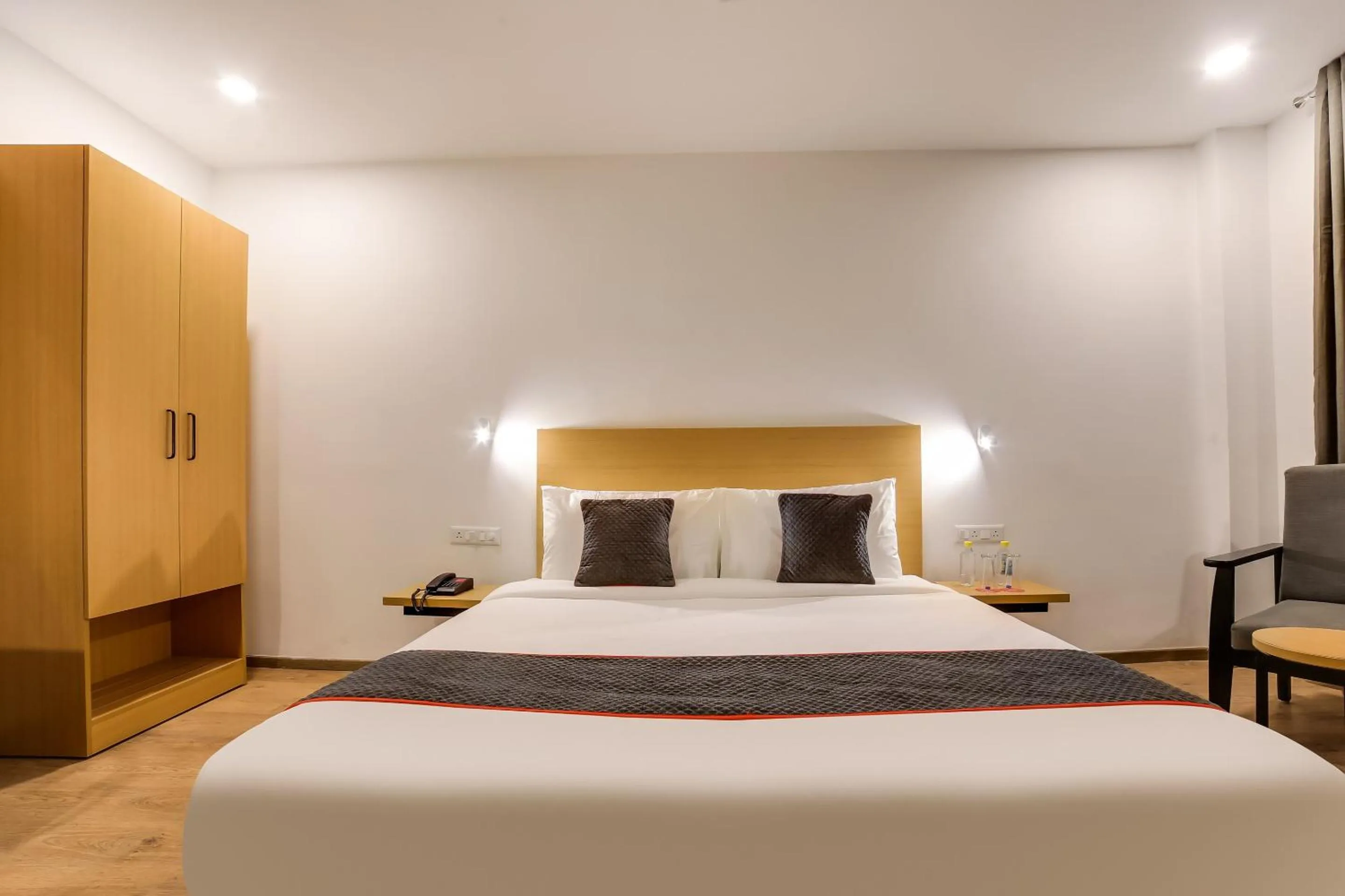 Bedroom, Bed in Super Townhouse 158 Near Netaji Subhash Marg Near Appu Ghar