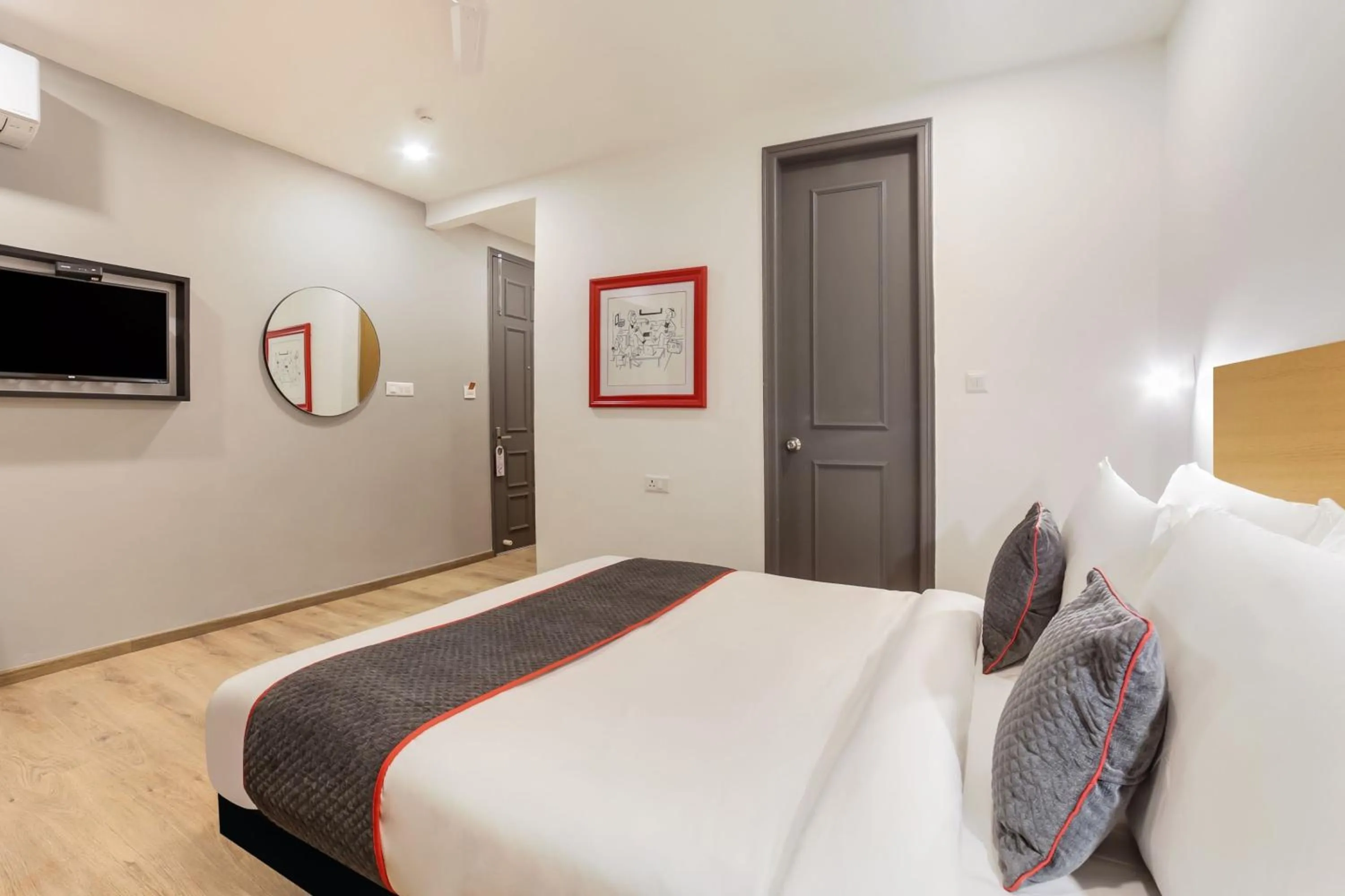 Bedroom, Bed in Super Townhouse 158 Near Netaji Subhash Marg Near Appu Ghar