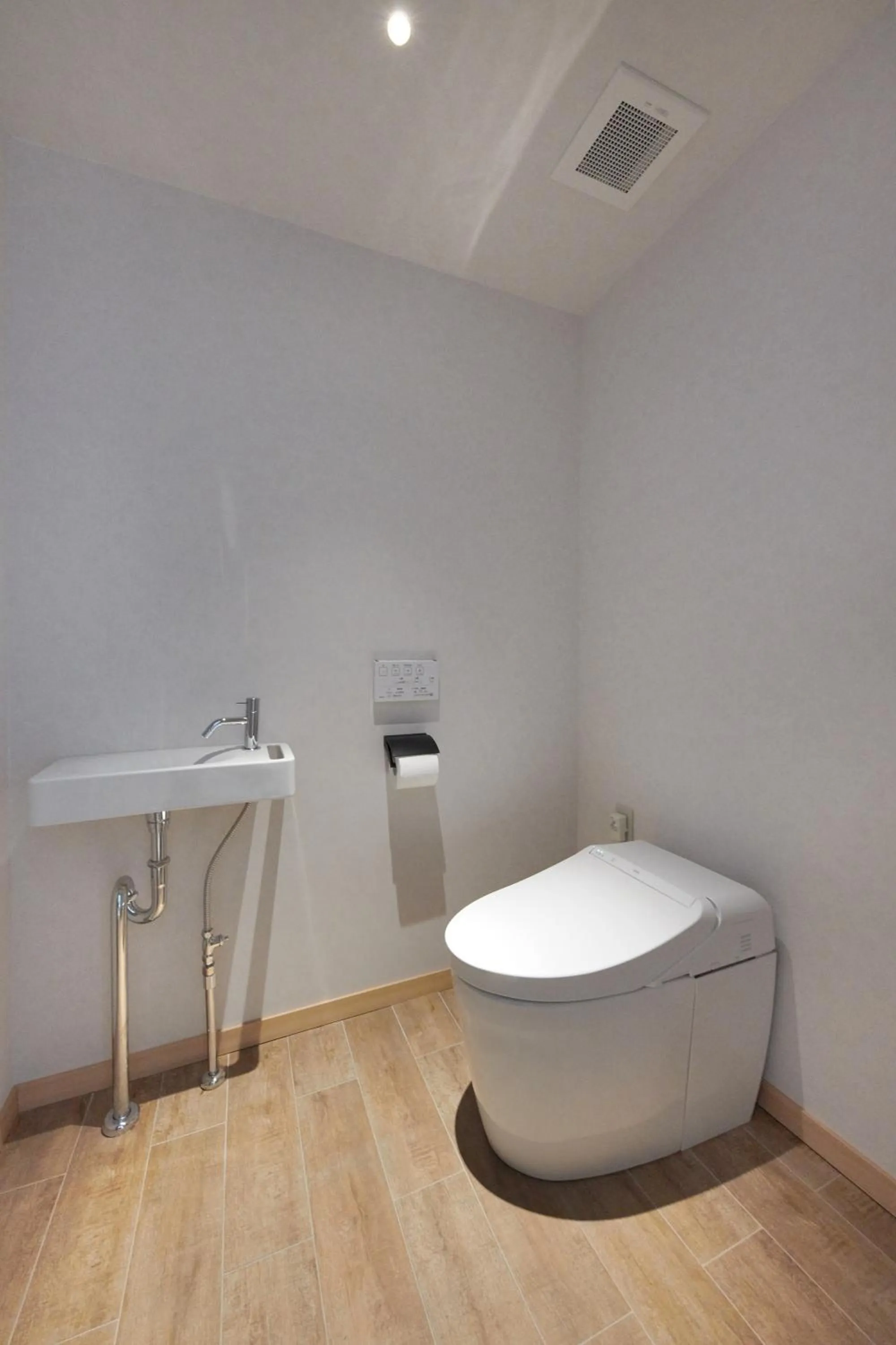 Toilet in THIRD ishigakijima