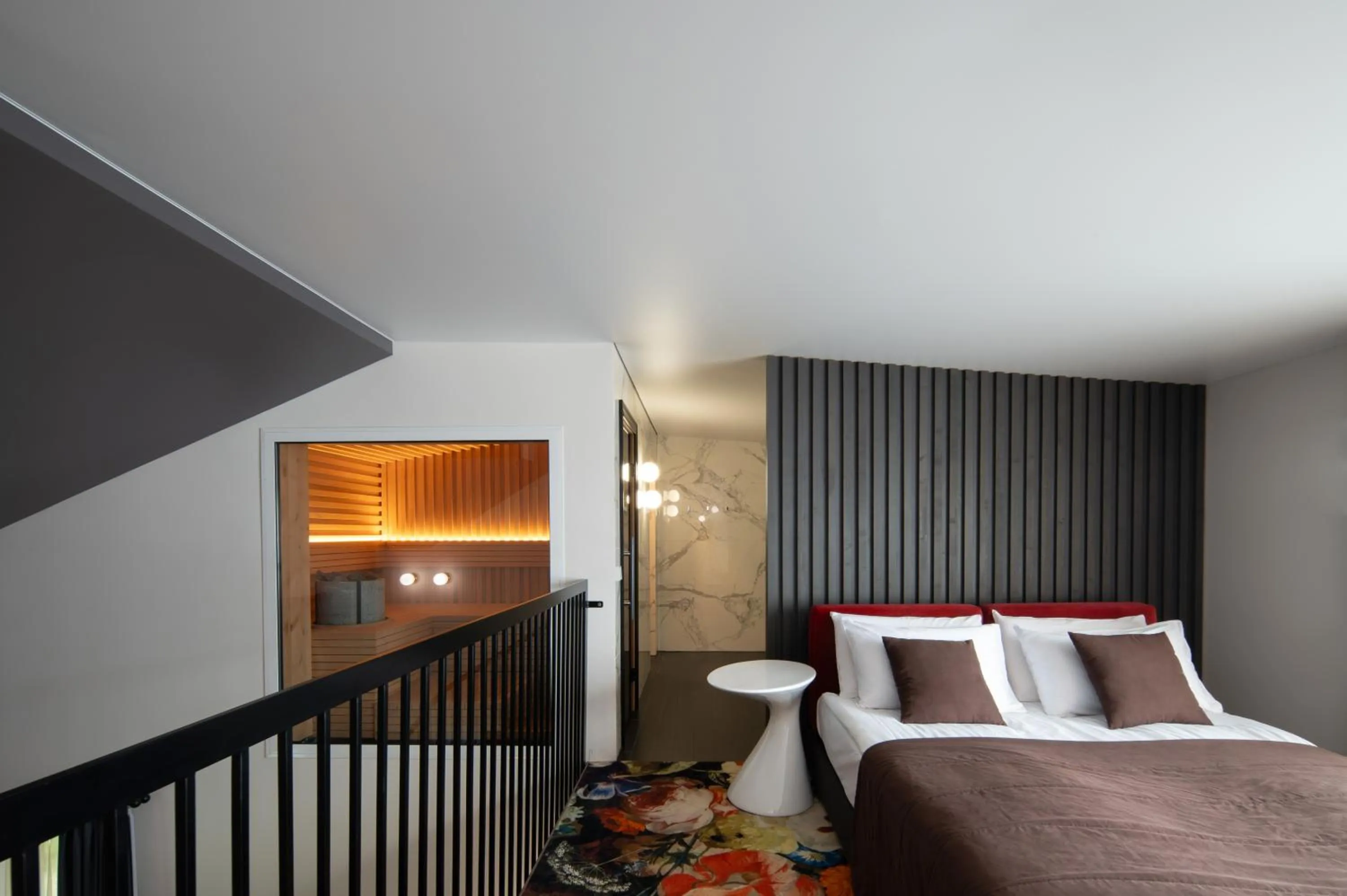 Photo of the whole room, Bed in Amsterdam Plaza Hotel & SPA