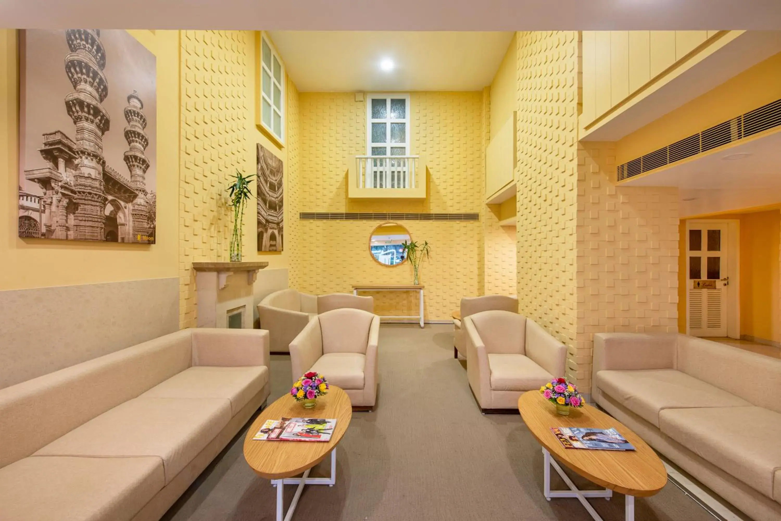 Lobby or reception in BloomSuites l Ahmedabad Lobby or reception in BloomSuites l Ahmedabad